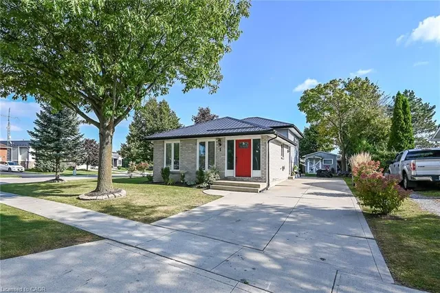 1 Woodfield Ave, Townsend 2
