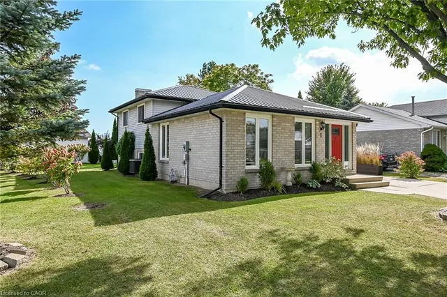 1 Woodfield Ave, Townsend 5