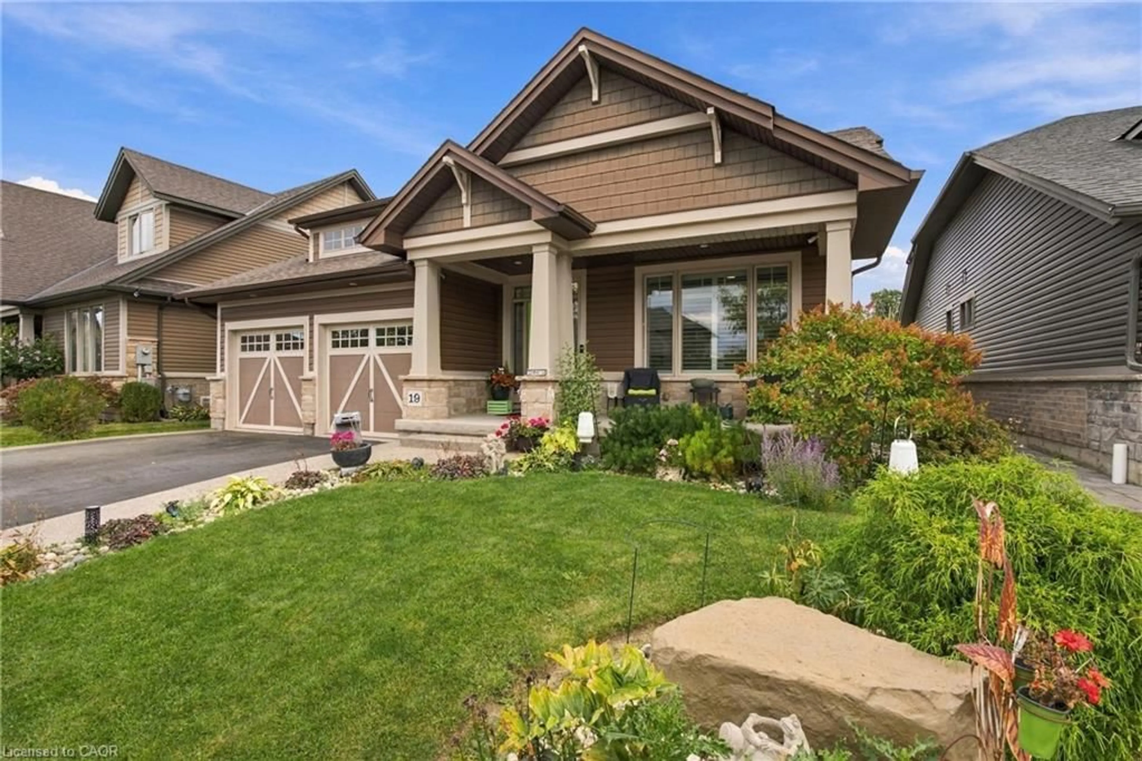 Home with brick exterior material, street for 19 Brookside Terr, Smithville Ontario L0R 2A0