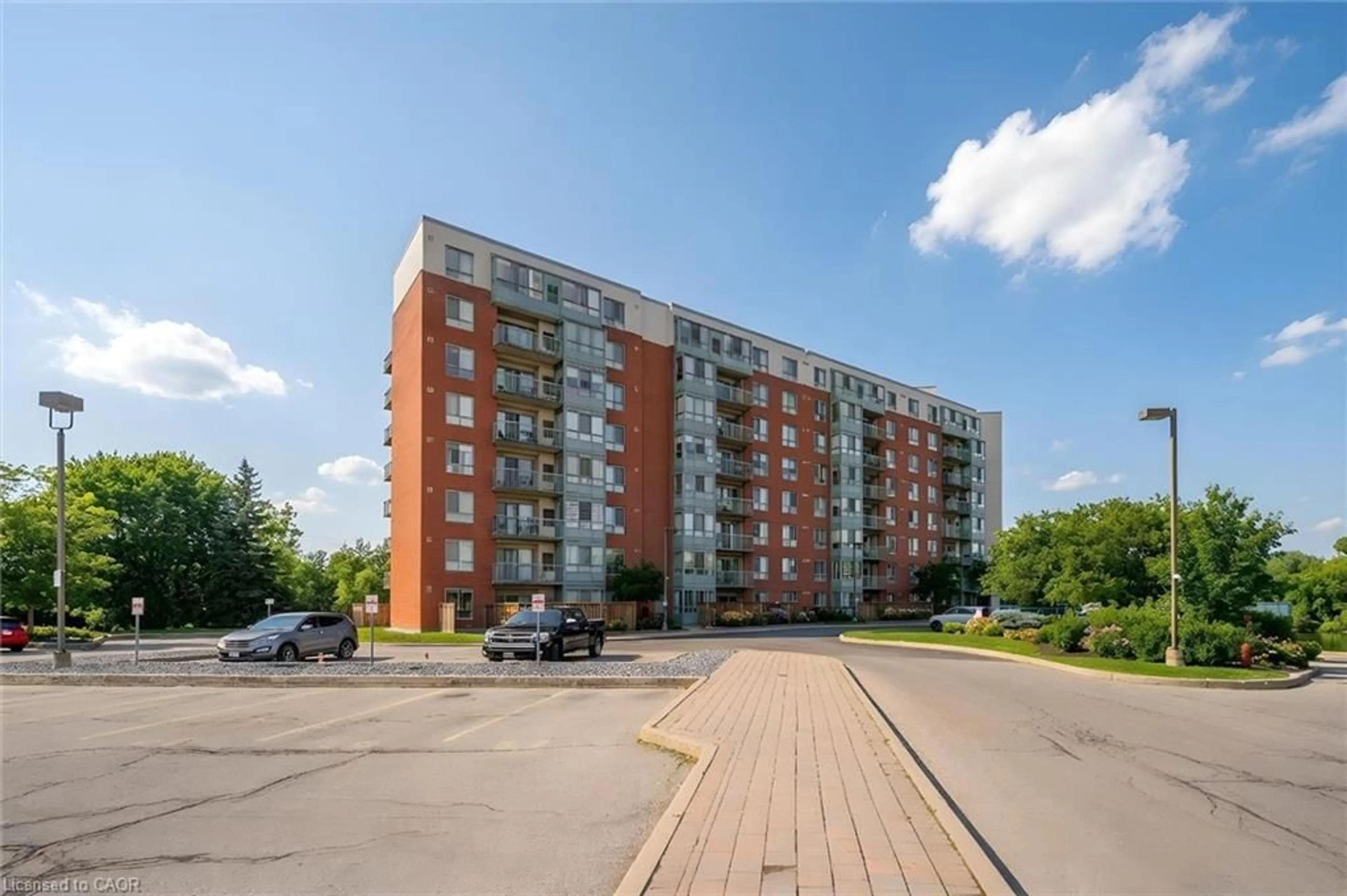 Unknown for 30 Blue Springs Dr #307, Waterloo Ontario N2J 4T2