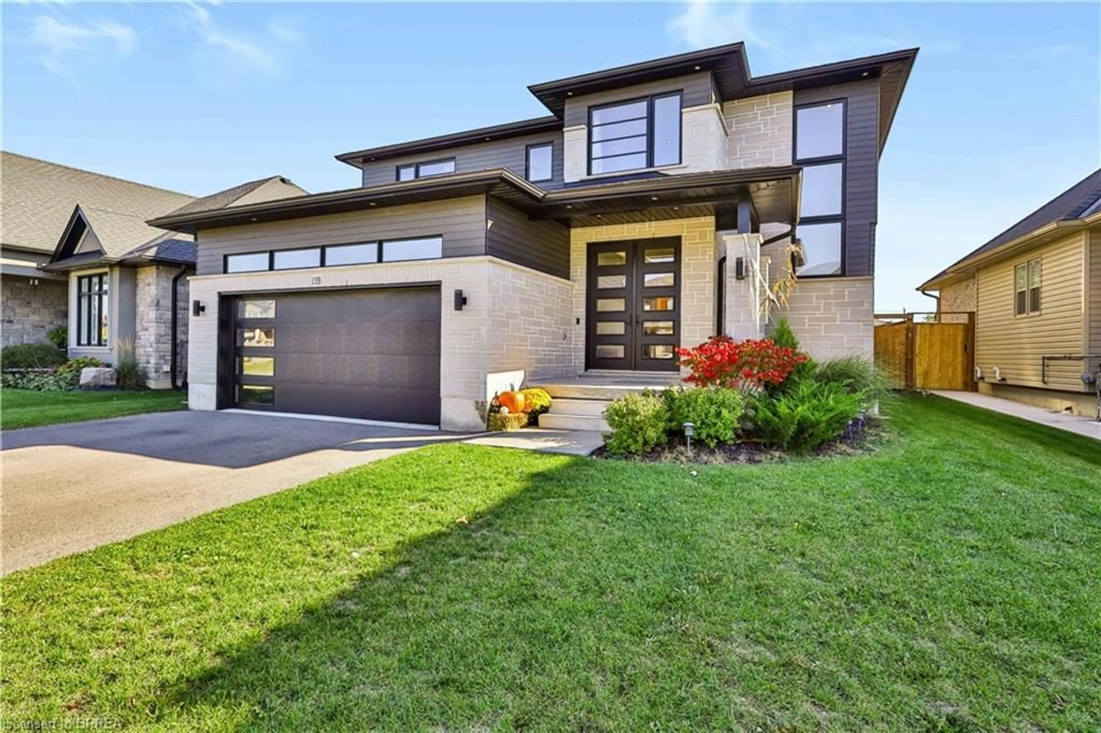 Home with brick exterior material, street for 13B Cumberland St, Brantford Ontario N3S 7J6