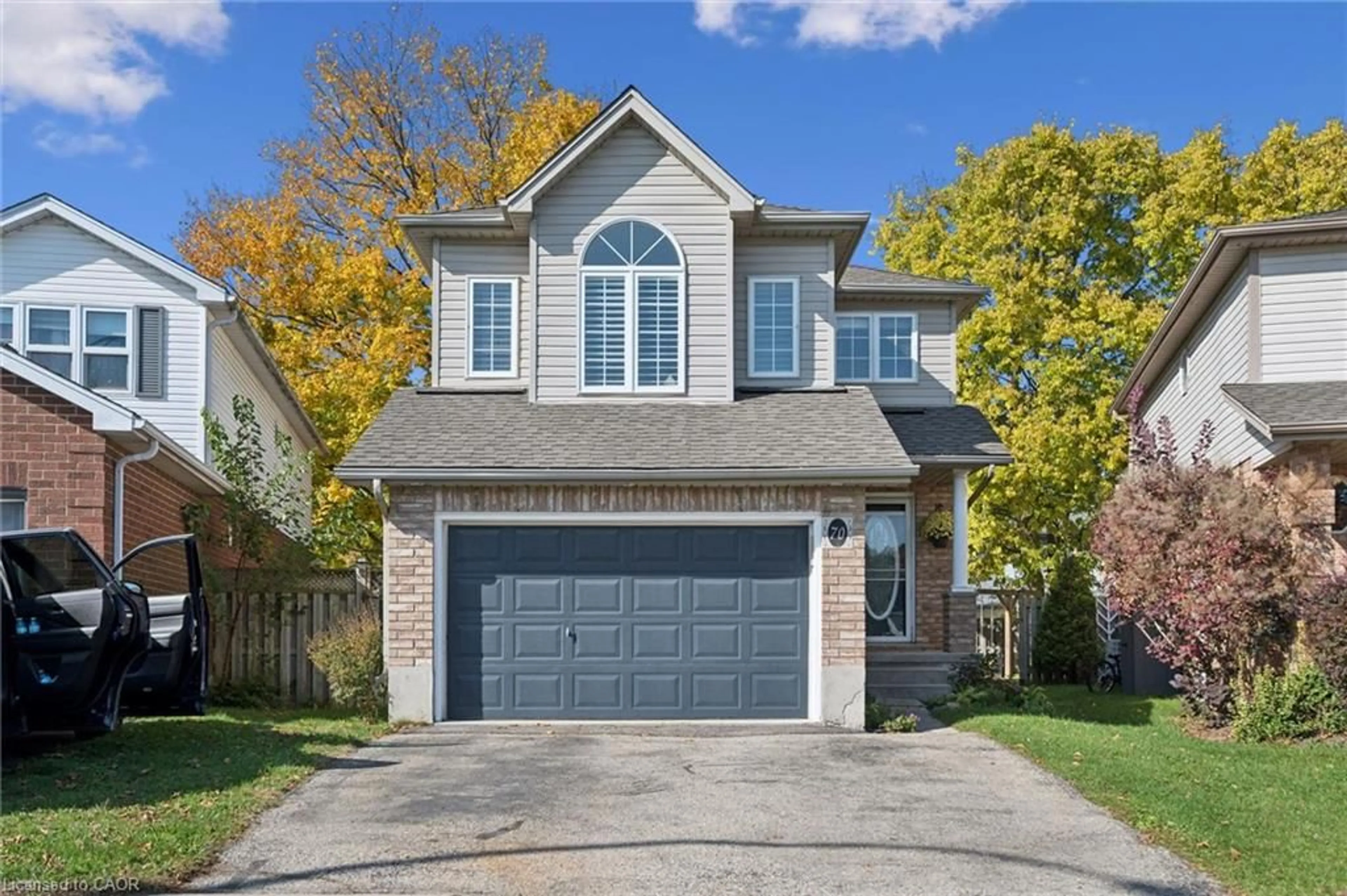 Home with brick exterior material, street for 70 Inge Crt, Kitchener Ontario N2K 3V7