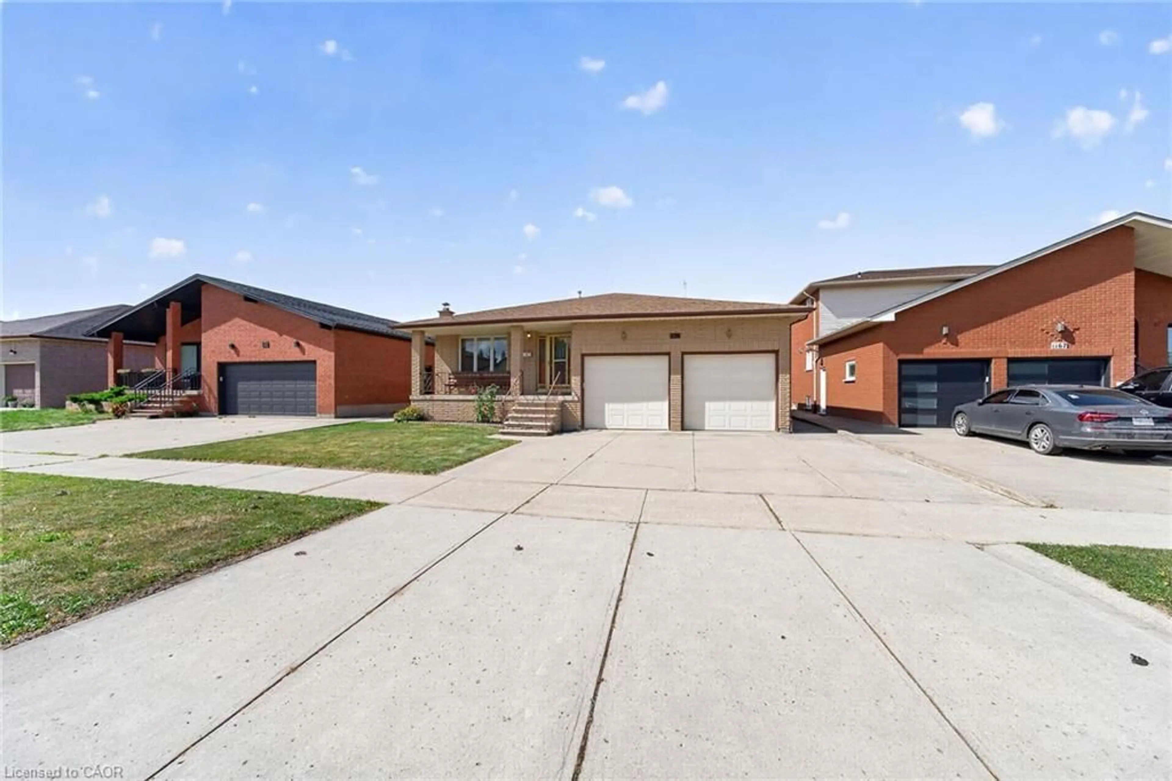 Home with brick exterior material, street for 1163 Greenhill Ave, Hamilton Ontario L8G 4X1