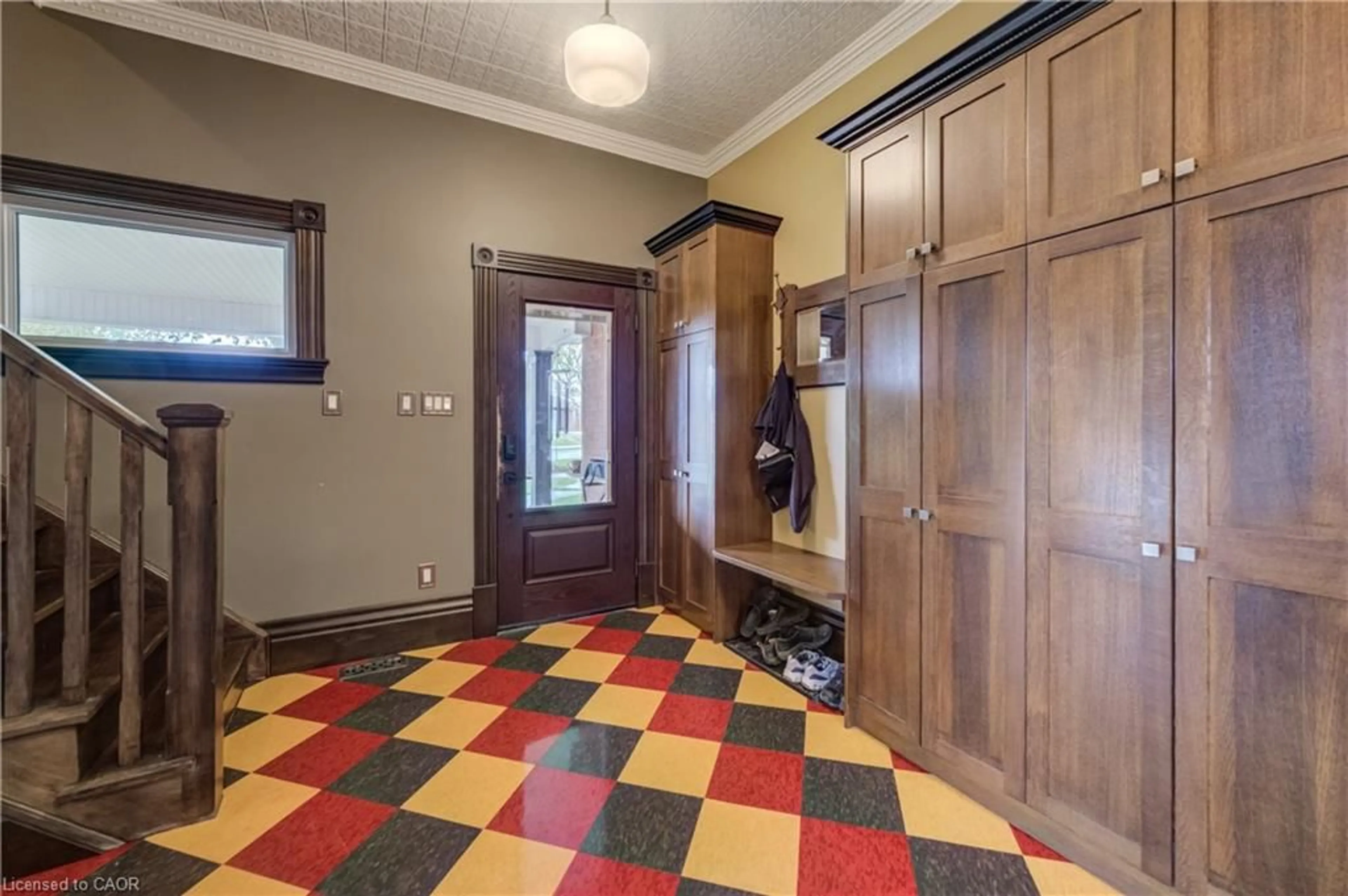 Indoor foyer for 310 Main St, Palmerston Ontario N0G 2P0
