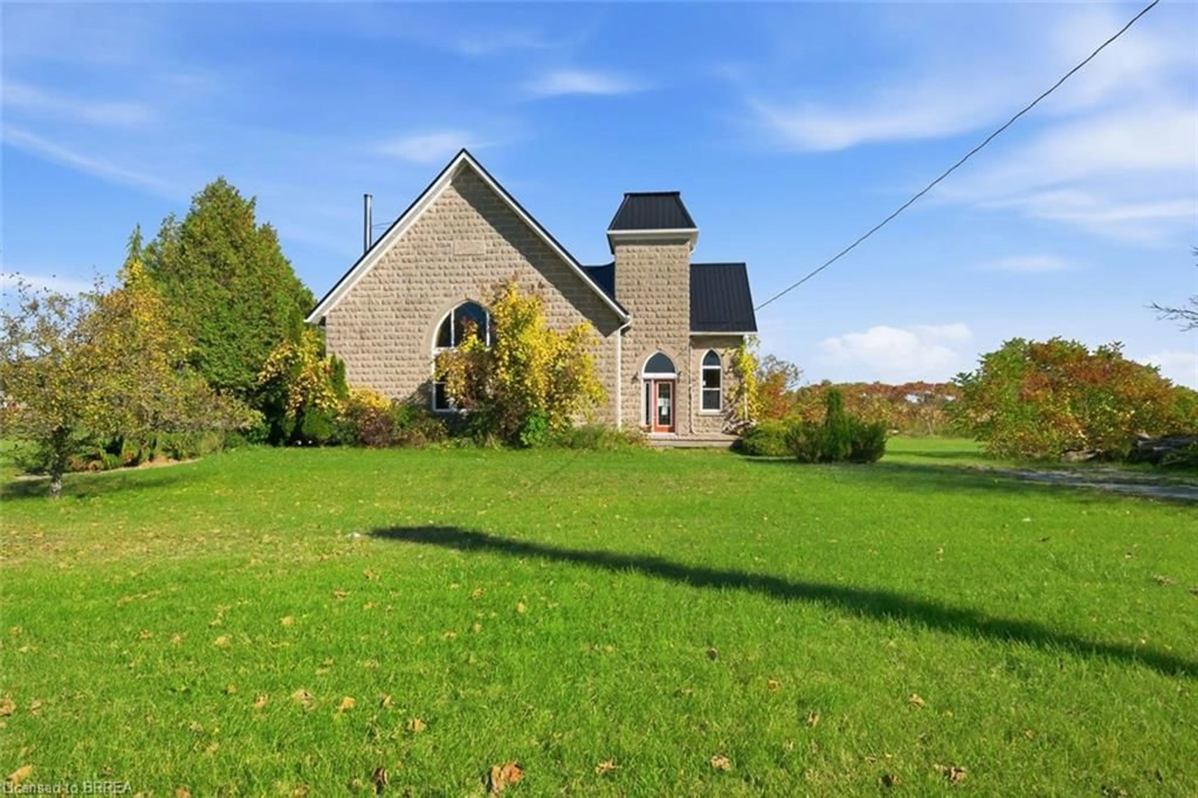A pic from outside/outdoor area/front of a property/back of a property/a pic from drone, building for 205 Norfolk County #45 Rd, Norfolk County Ontario N0E 1G0