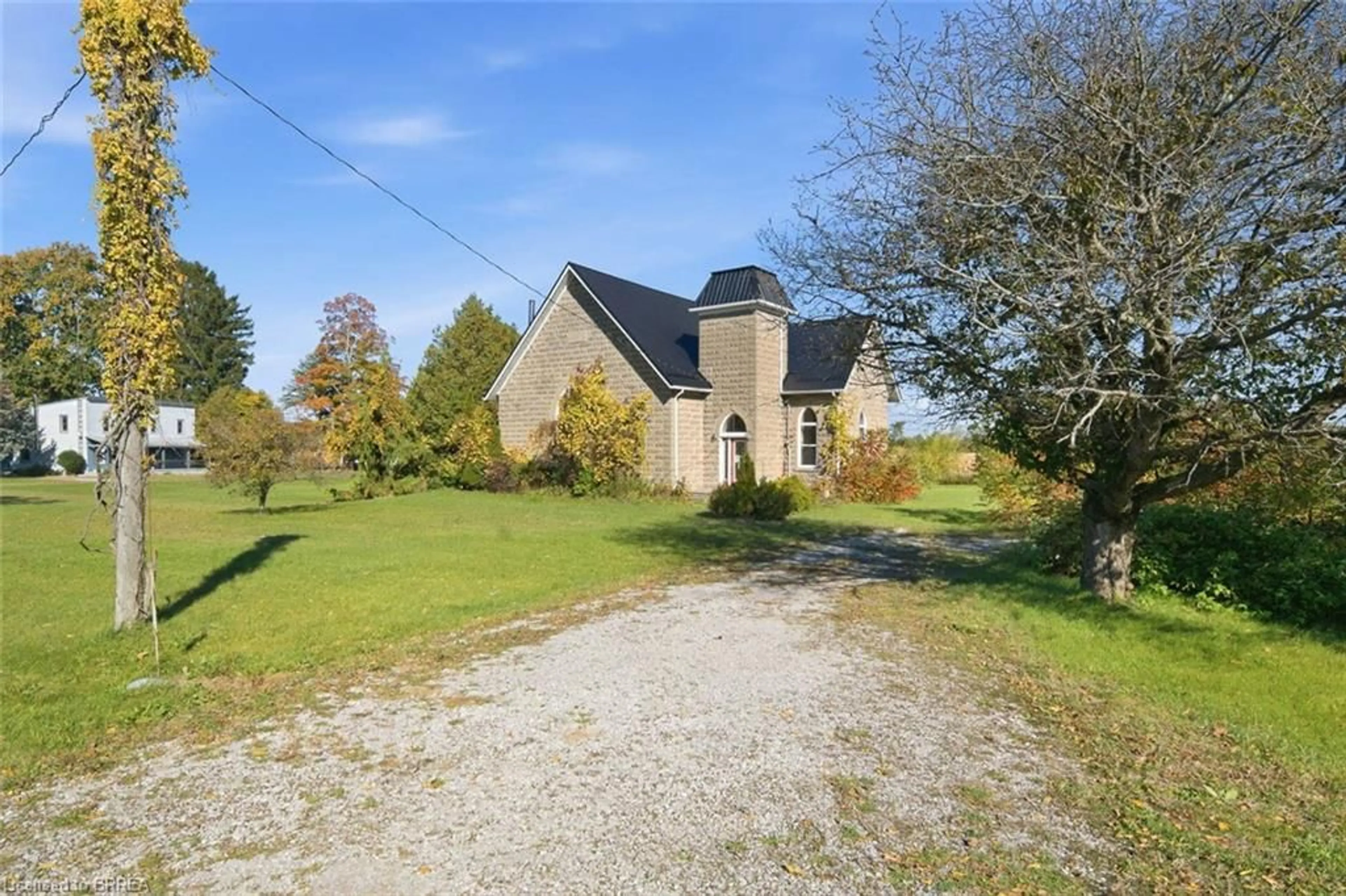 A pic from outside/outdoor area/front of a property/back of a property/a pic from drone, building for 205 Norfolk County #45 Rd, Norfolk County Ontario N0E 1G0