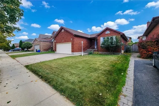 61 Highland Rd, Stoney Creek 5