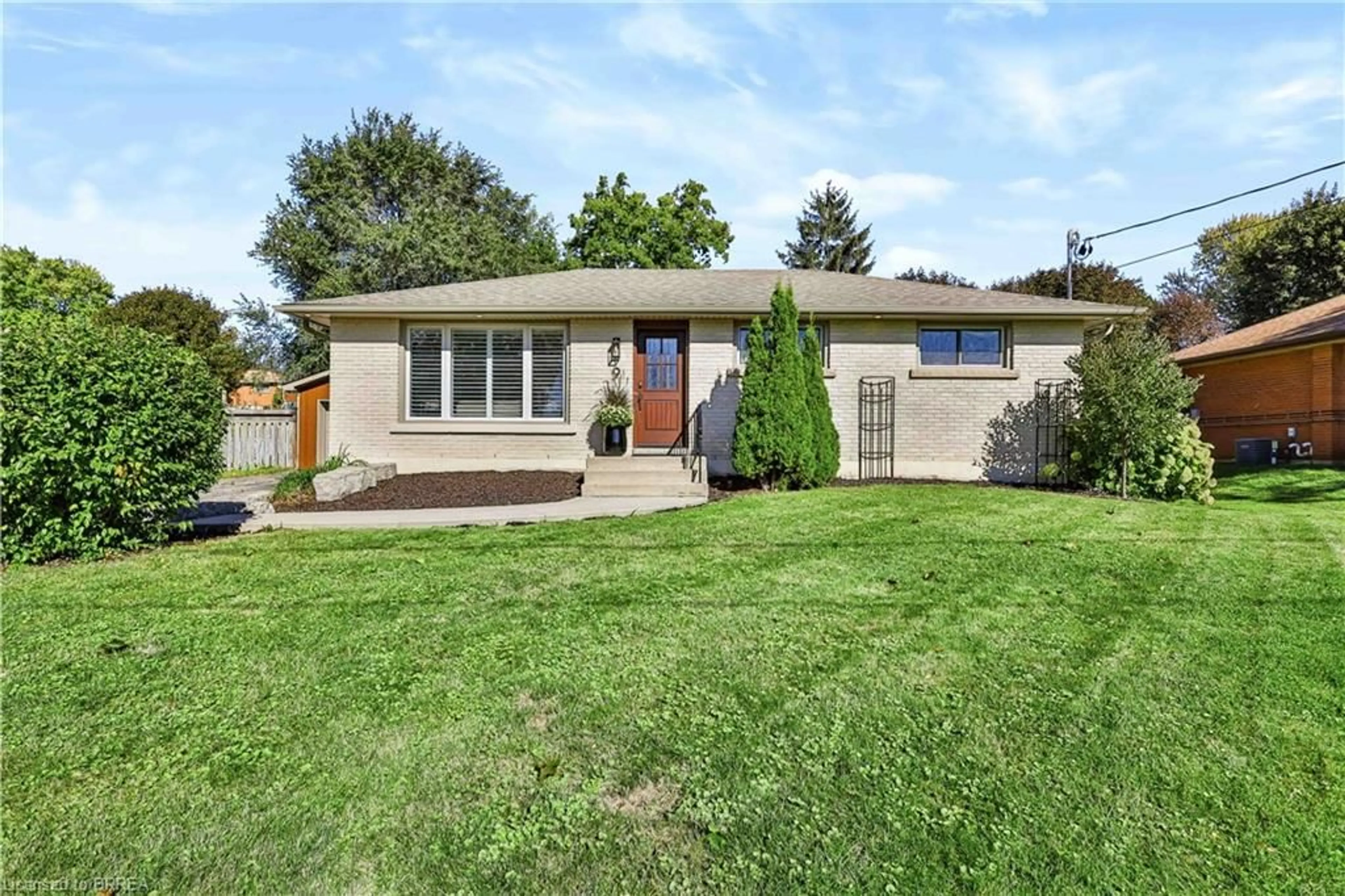 Unknown for 9 Phillip St, St. George Ontario N0E 1N0