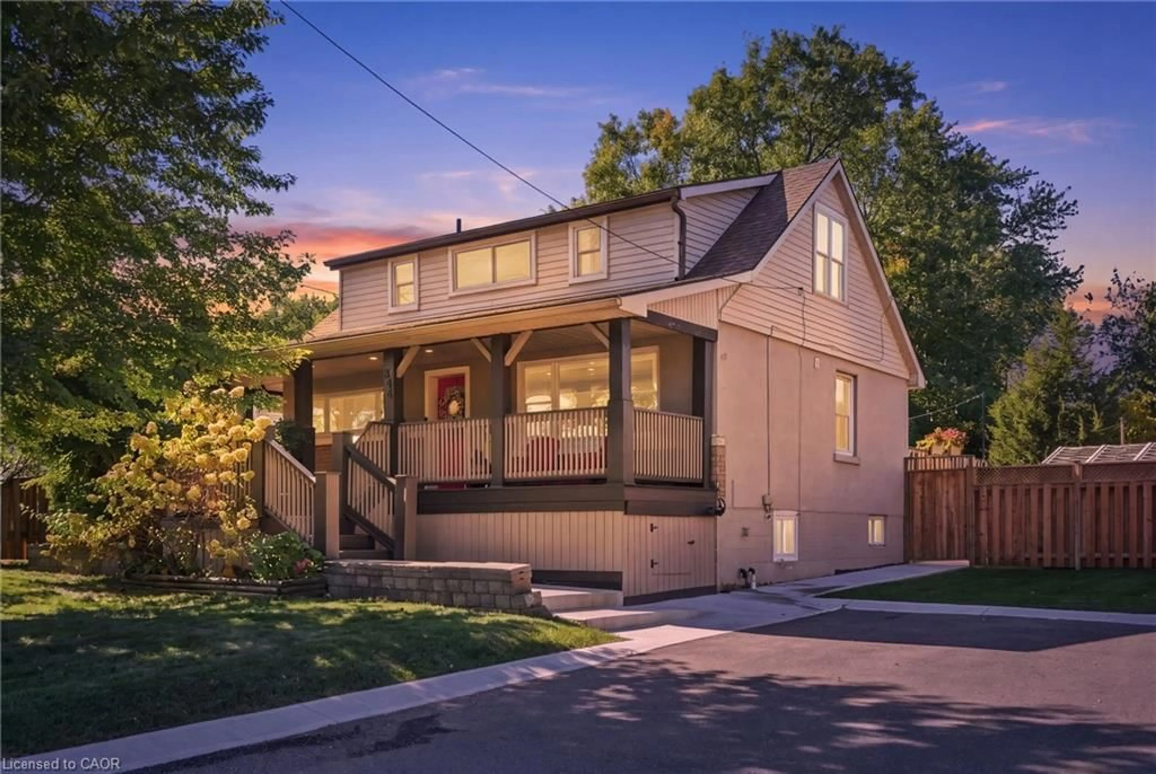 Unknown for 346 Hawkridge Ave, Hamilton Ontario L9C 3L4