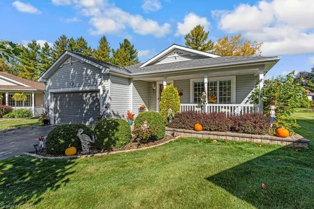 114 Bushmill Cir, Freelton 4