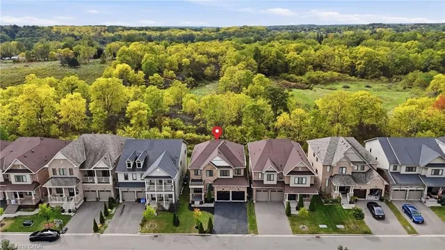 47 Larry Cres, Caledonia 3