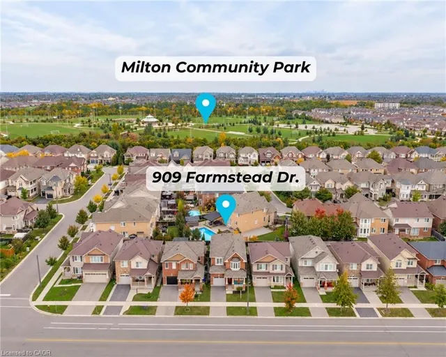 909 Farmstead Dr, Milton 3