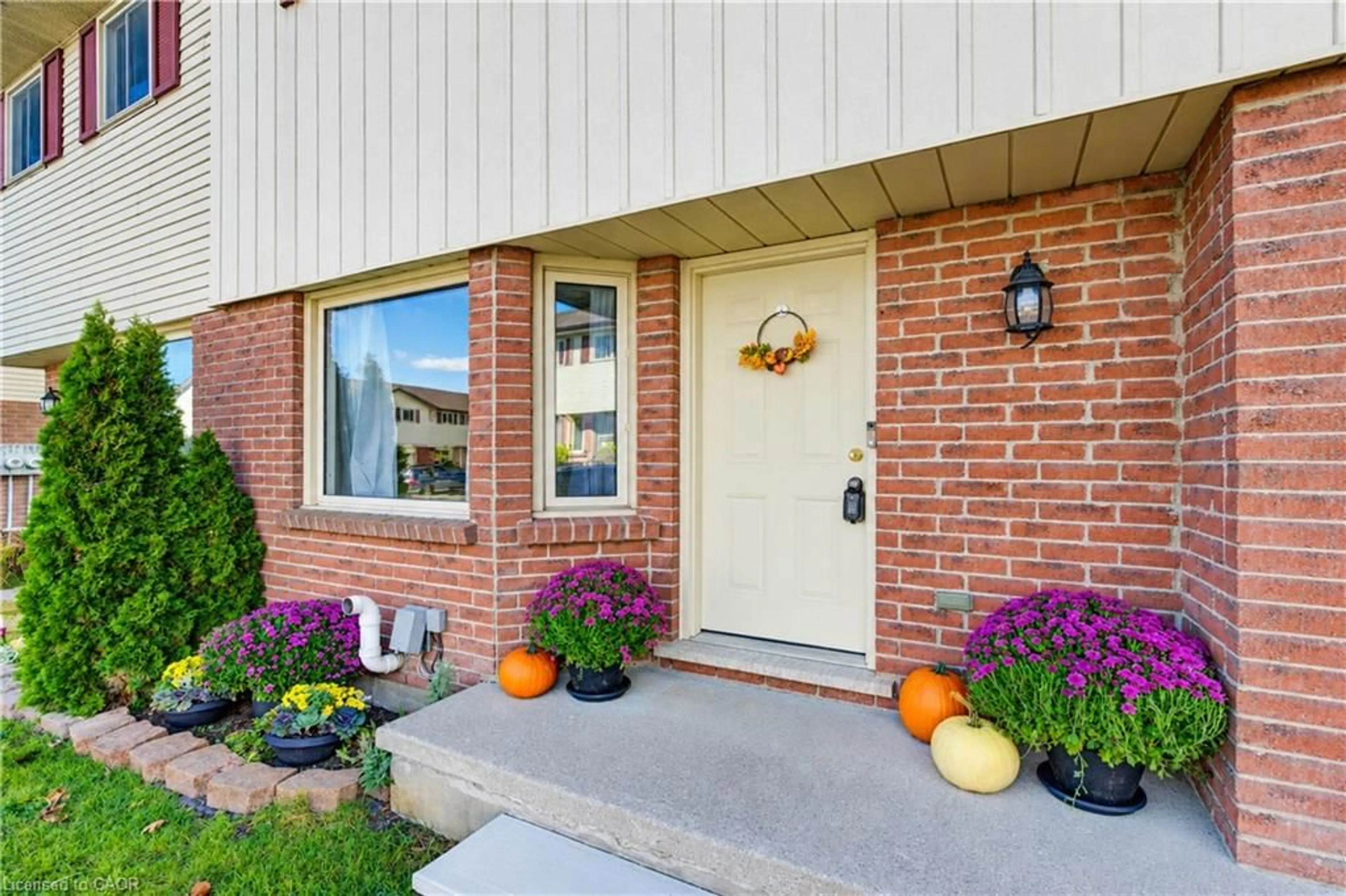 Unknown for 1093 Nellis St #9, Woodstock Ontario N4T 1P5