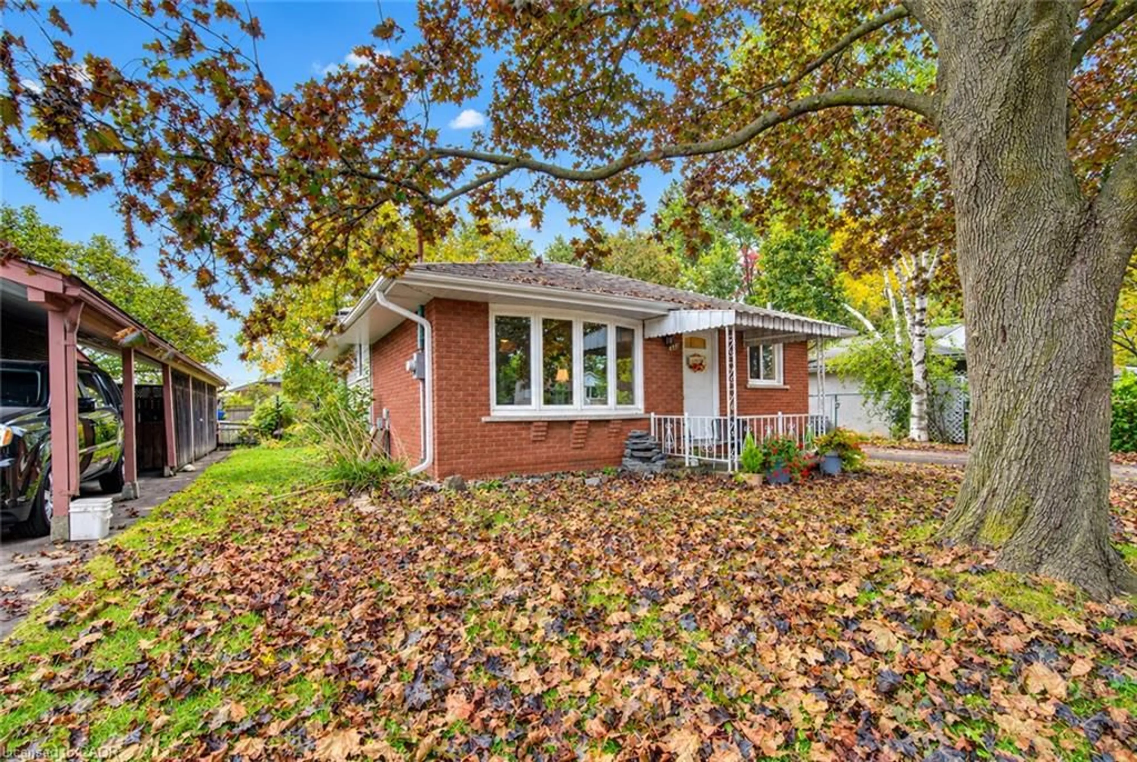 Home with brick exterior material, street for 104 Weichel St, Kitchener Ontario N2M 2A6