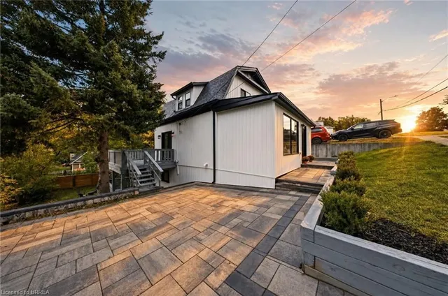 23 Aberdeen St, Caledonia 3