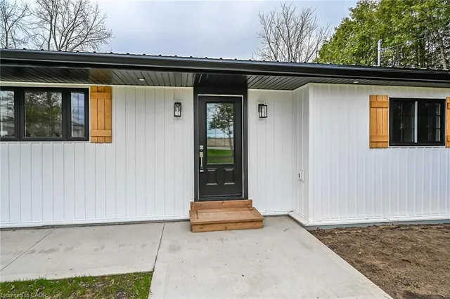 548 Concession 14 Rd, Springvale 3