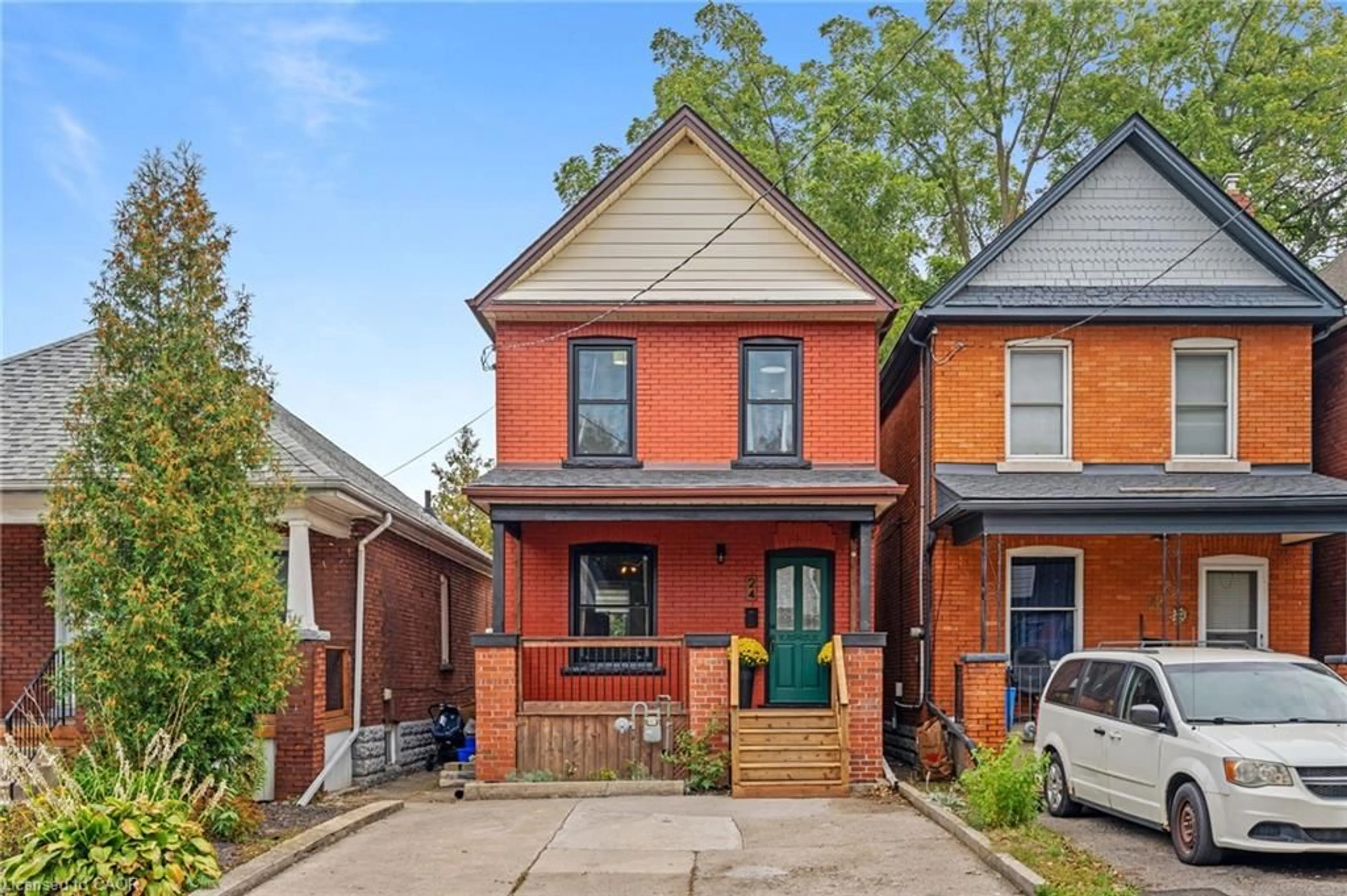 Home with brick exterior material, street for 24 Belview Ave, Hamilton Ontario L8L 7K5