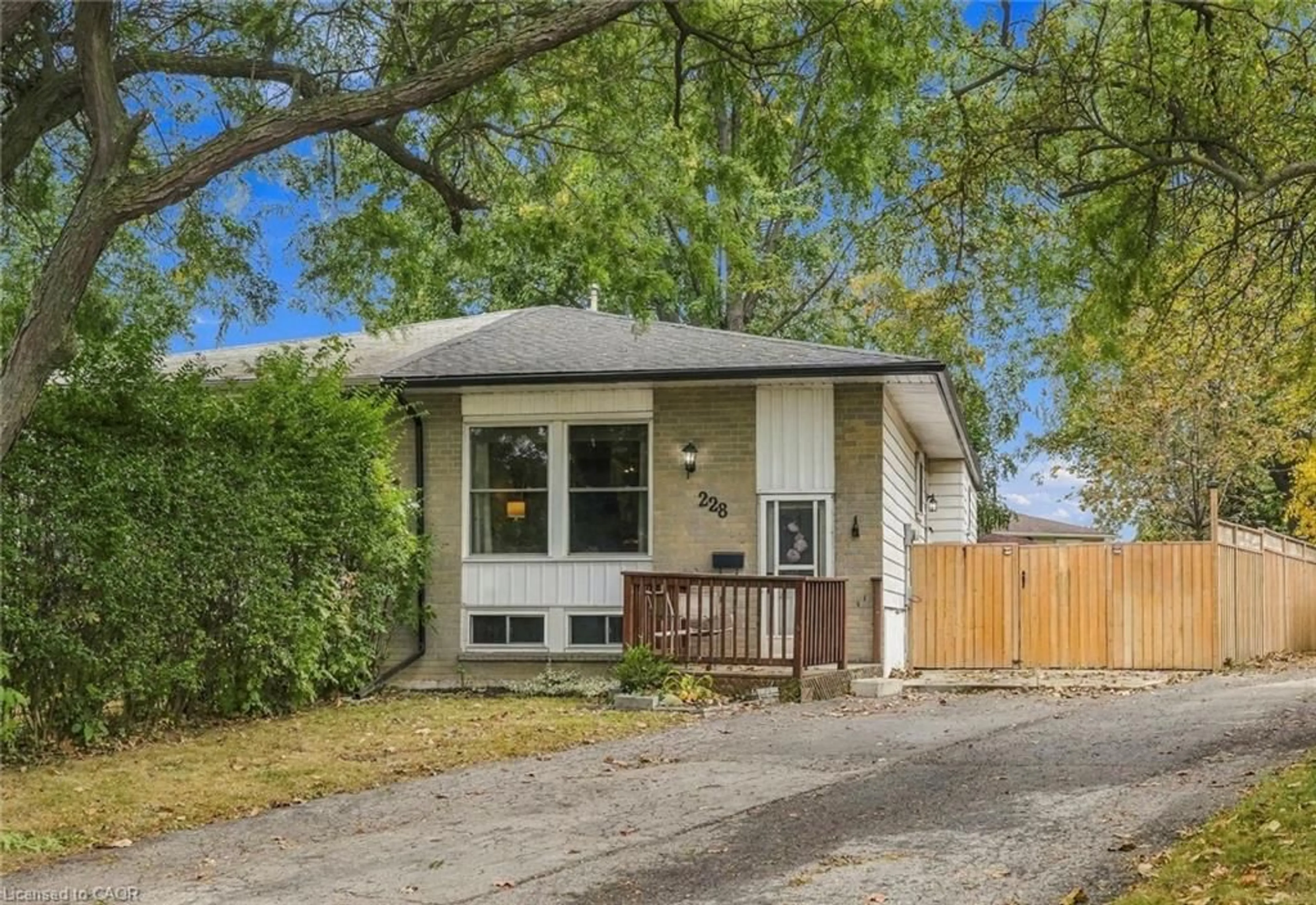 Home with vinyl exterior material, street for 228 Golden Orchard Dr, Hamilton Ontario L9C 6J7
