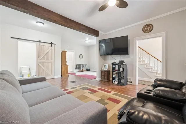 105 Snyder's Rd, Baden 5