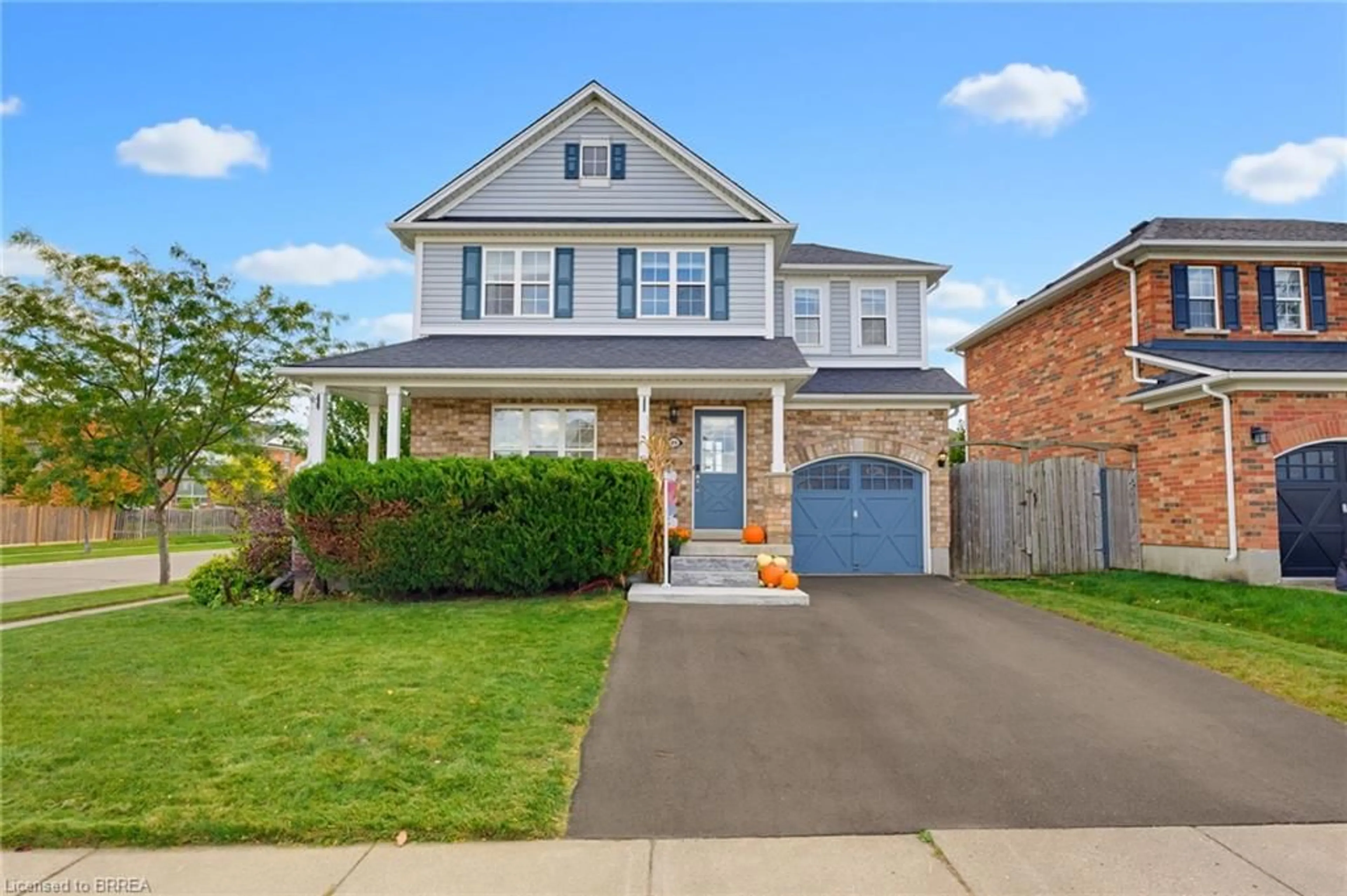 Home with brick exterior material, street for 89 Osborn Ave, Brantford Ontario N3T 6R3