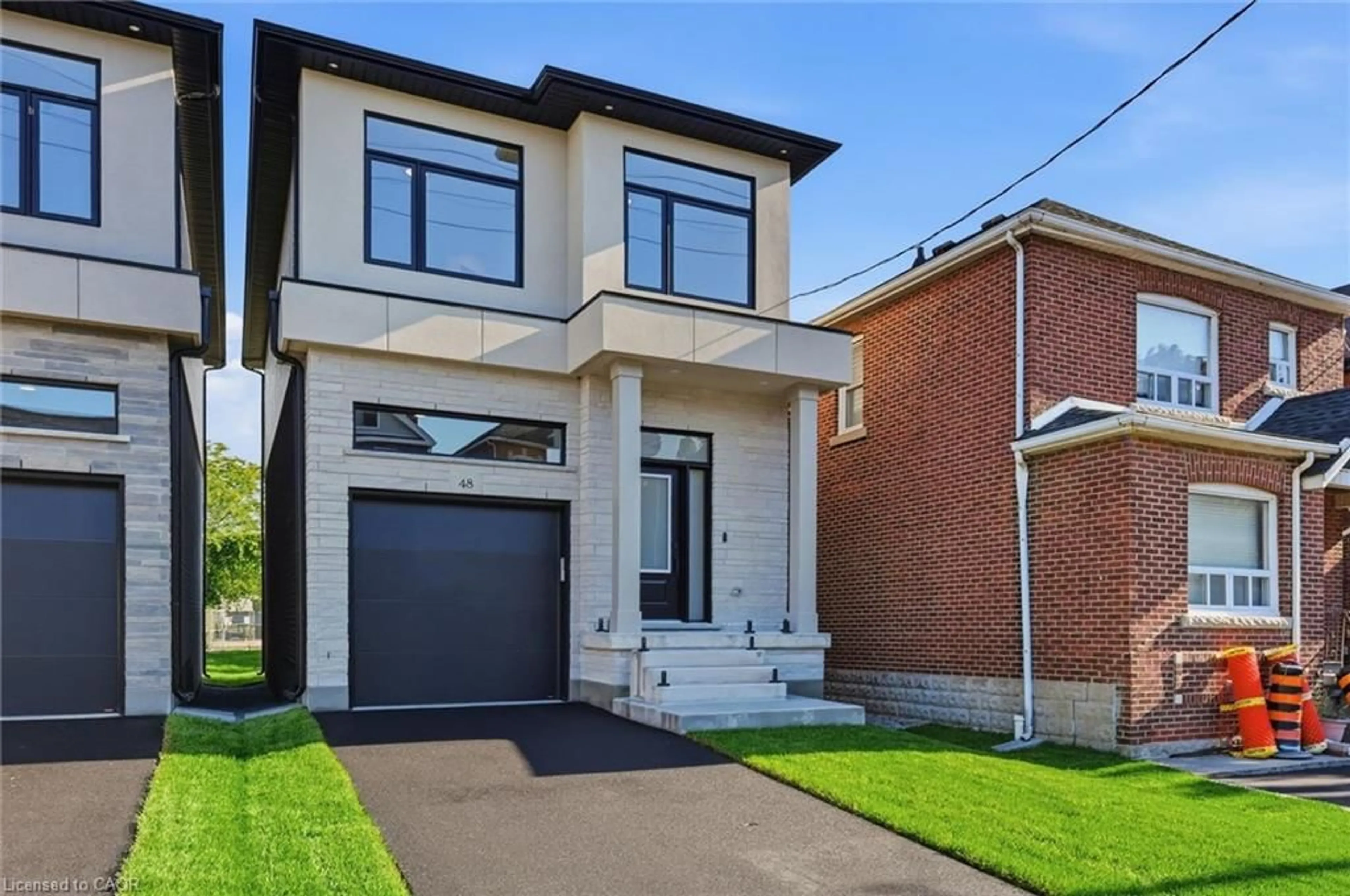 Home with brick exterior material, street for 48 Melbourne St, Hamilton Ontario L8P 2A6