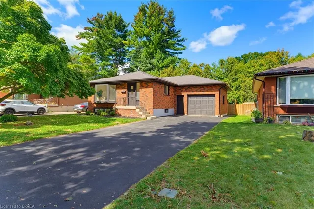 115 Evelyn St, Brantford 2