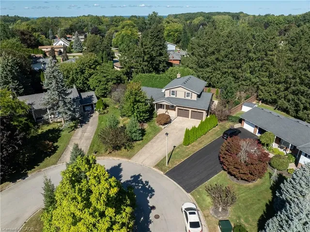 5 Tottenham Crt, Niagara-on-the-Lake 3