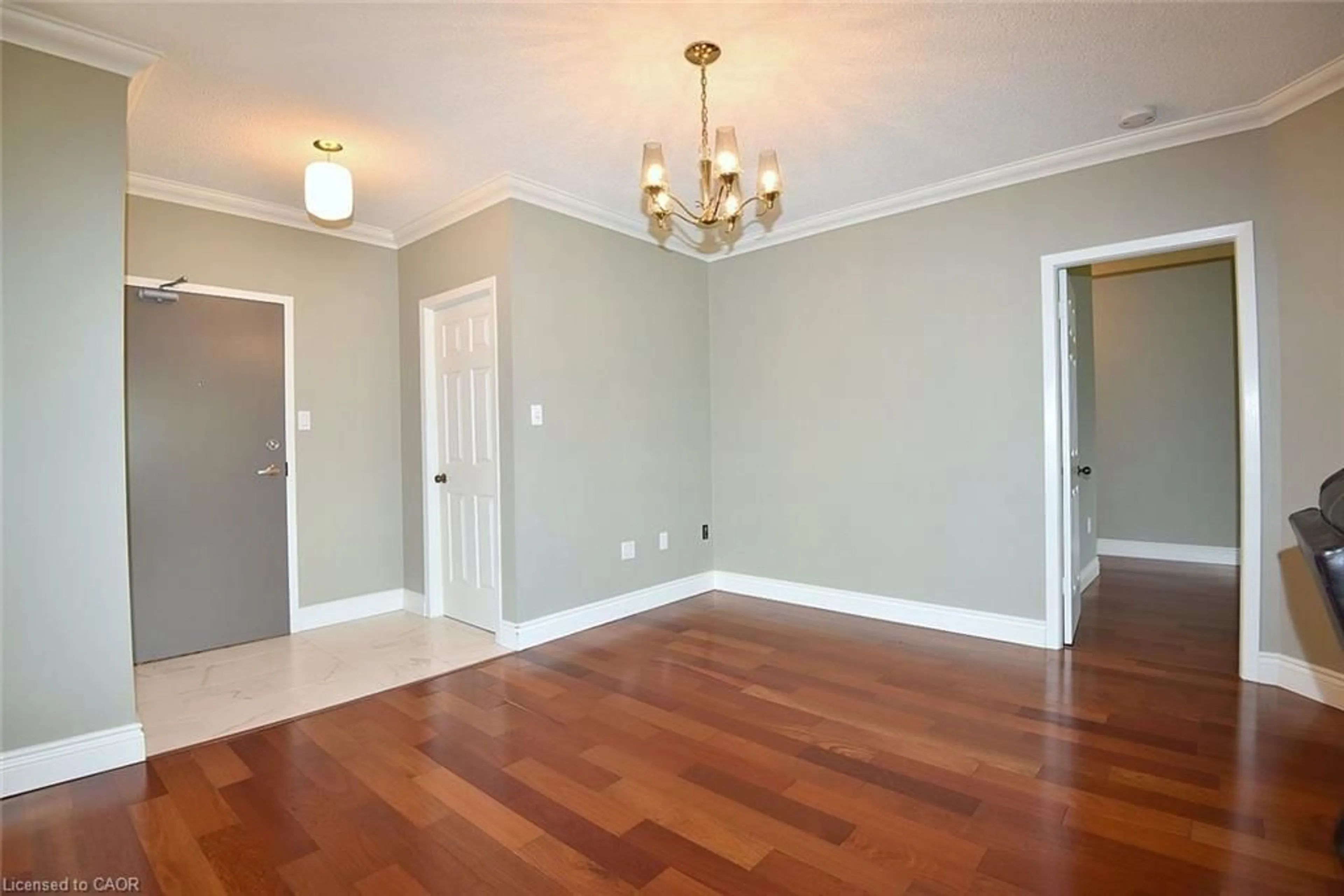 A pic of a room for 1201 North Shore Blvd #108, Burlington Ontario L7S 1Z5