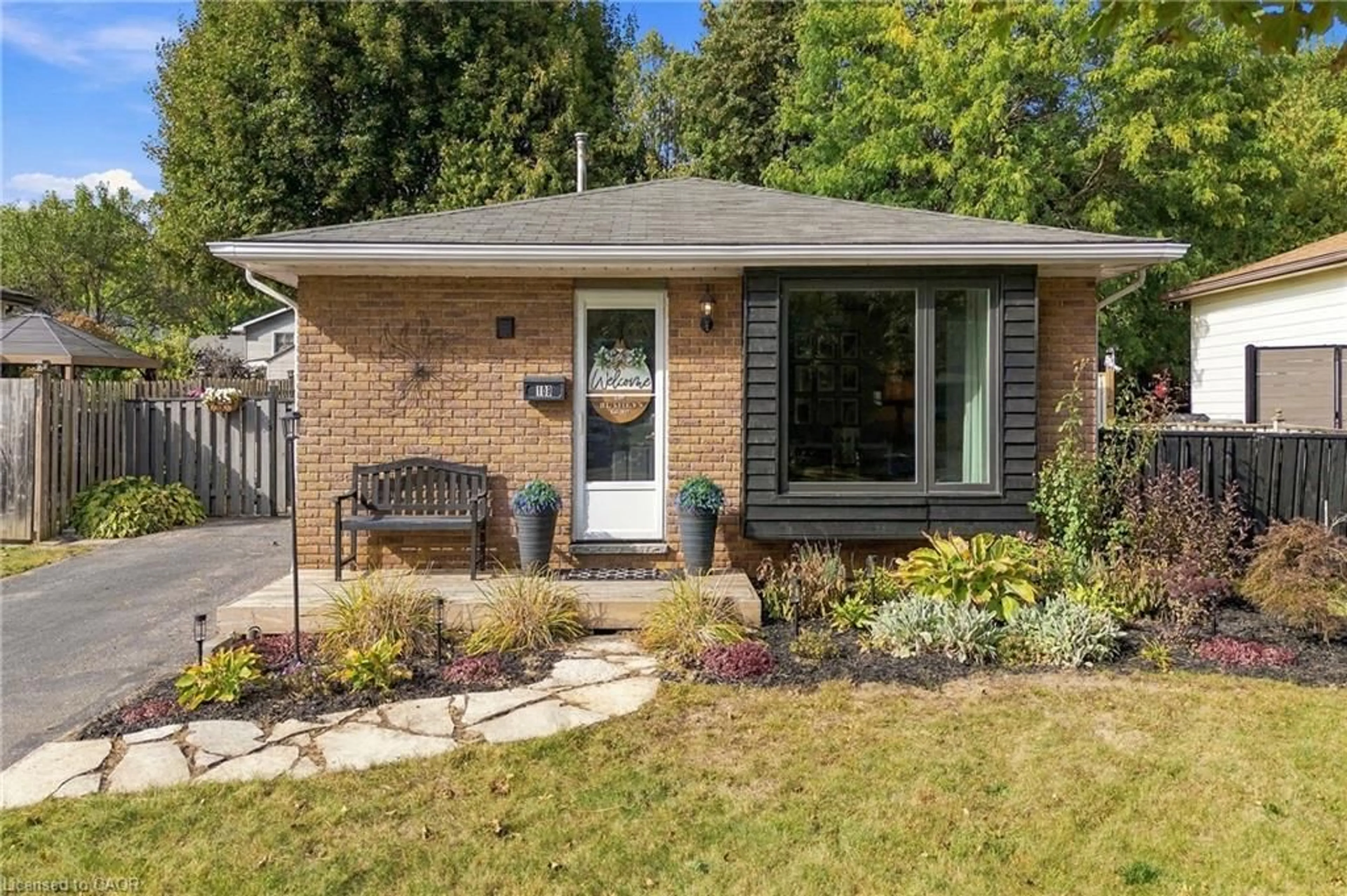 Home with brick exterior material, street for 109 Woodlawn Ave, Brantford Ontario N3V 1B4