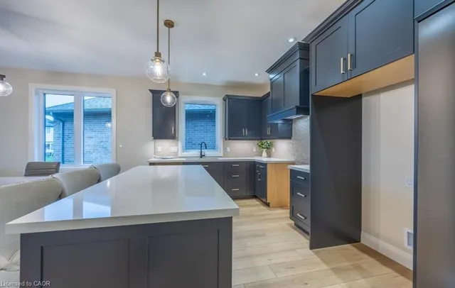 89 Duchess Dr, Delhi 3
