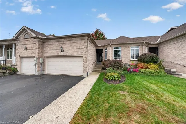 165 Doon Mills Dr, Kitchener 2