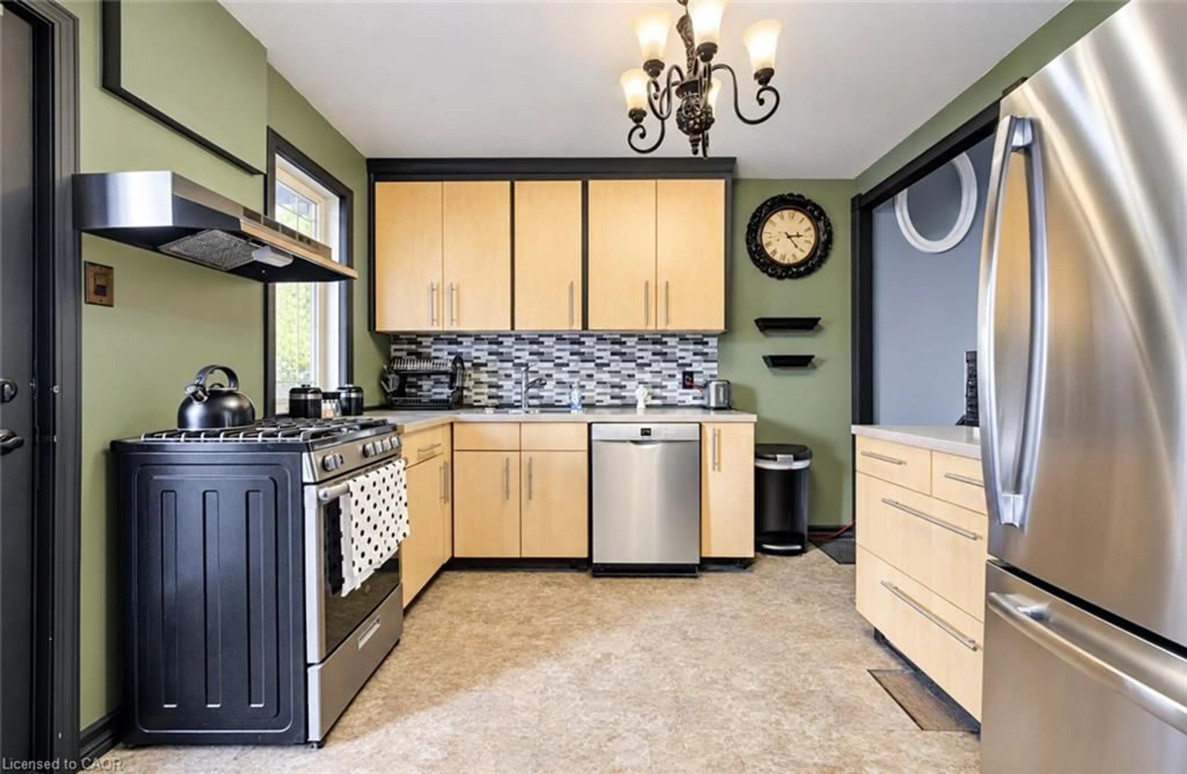 Unknown for 3 Craigmiller Ave, Hamilton Ontario L8L 3H9