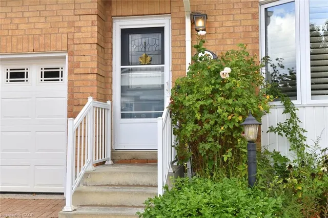 157 Silverbirch Blvd, Hamilton 2