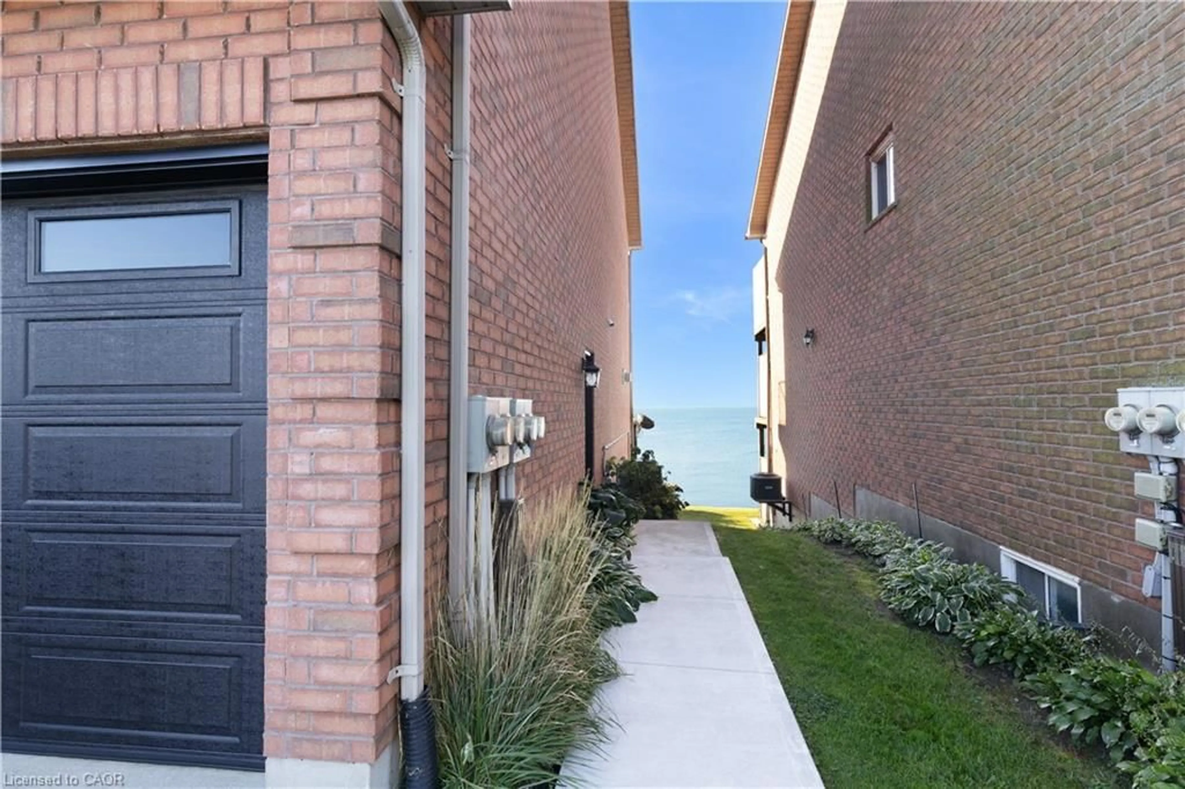 Home with brick exterior material, street for 118 Brown St, Port Dover Ontario N0A 1N7