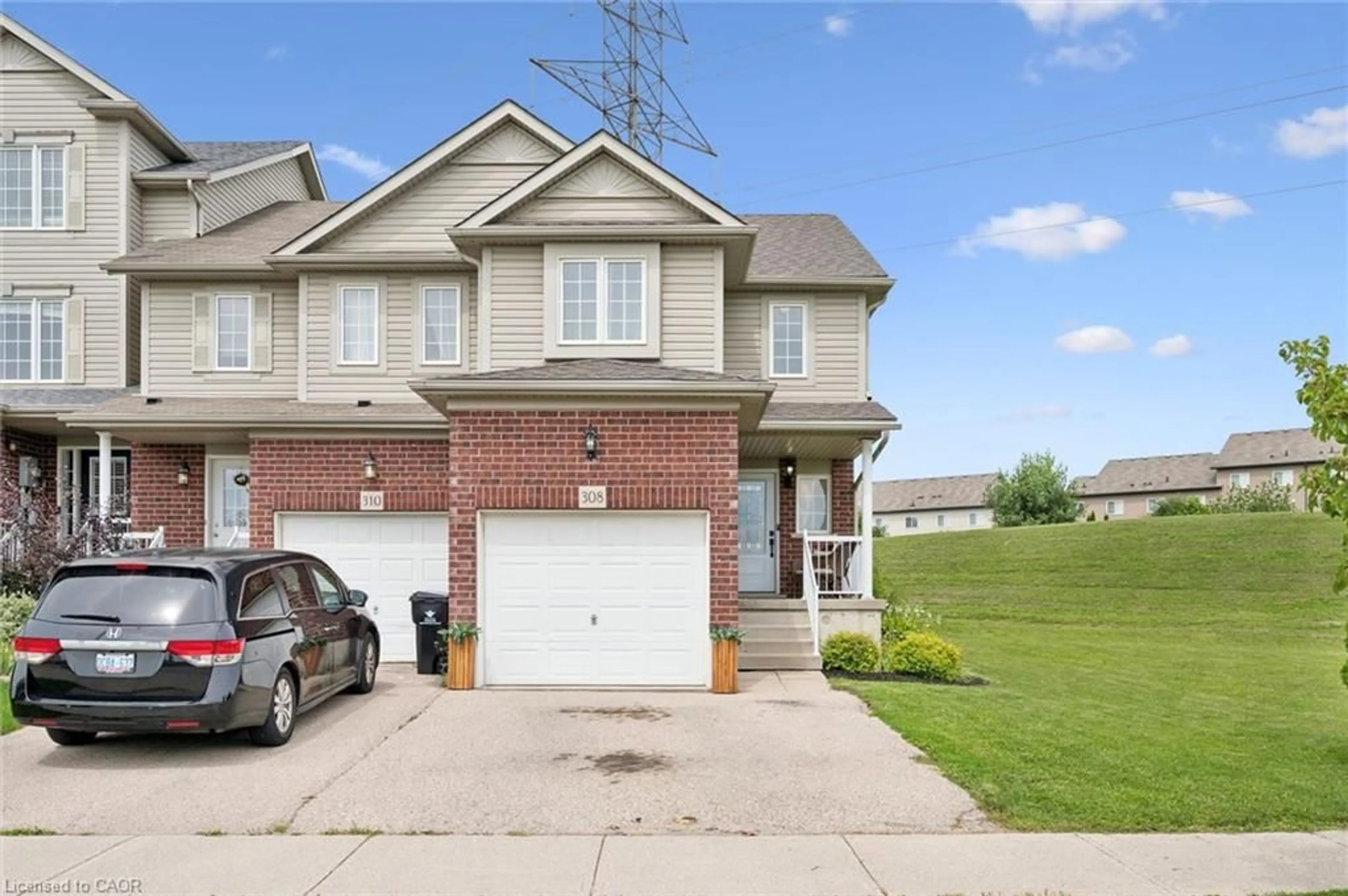Home with brick exterior material, street for 308 Parkvale Dr, Kitchener Ontario N2R 1Y7