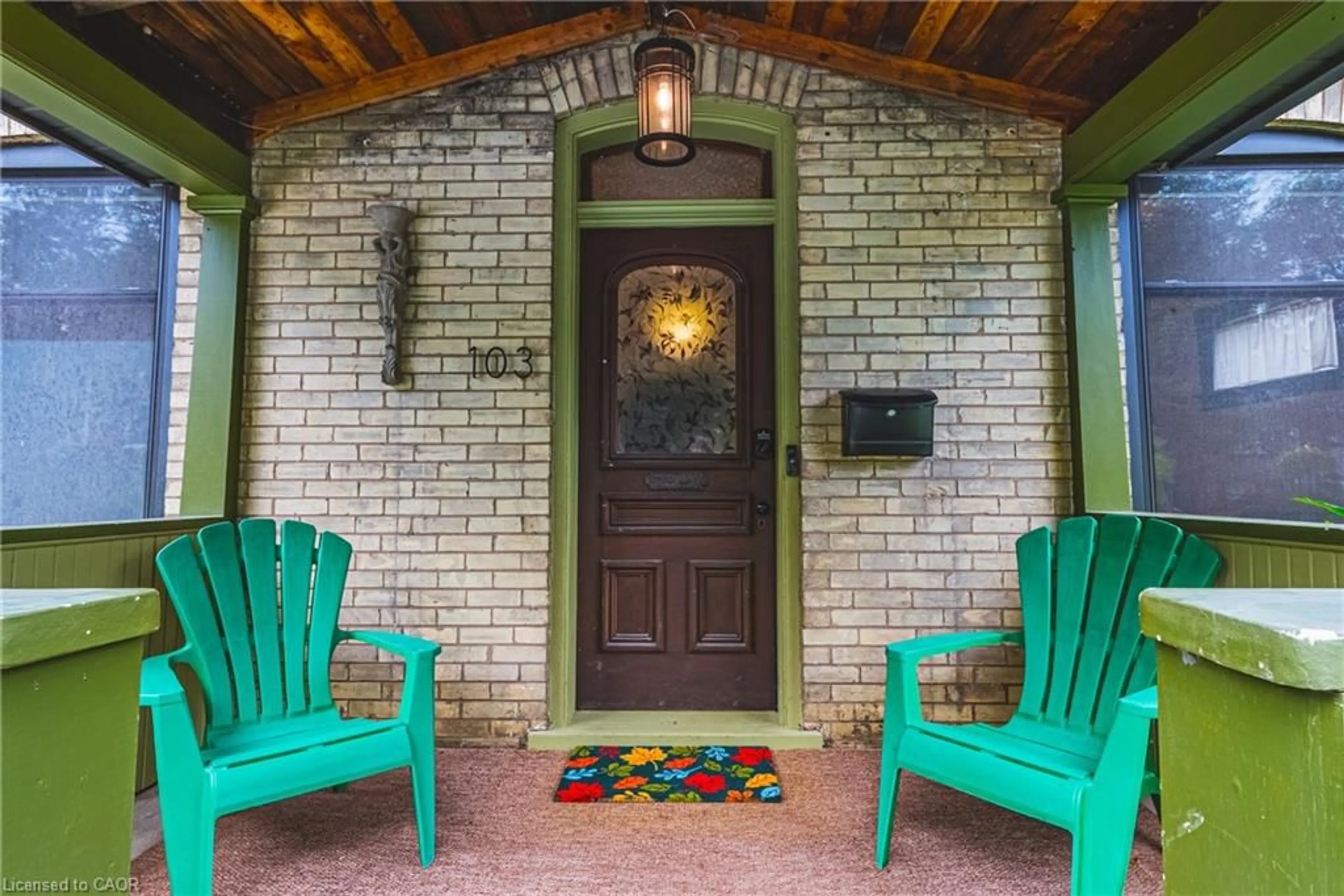 Patio, street for 103 Courtney St, Cambridge Ontario N3C 1S2