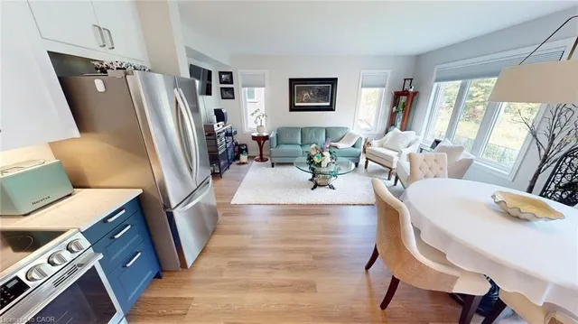 340 Prospect Point Rd #6, Ridgeway 2