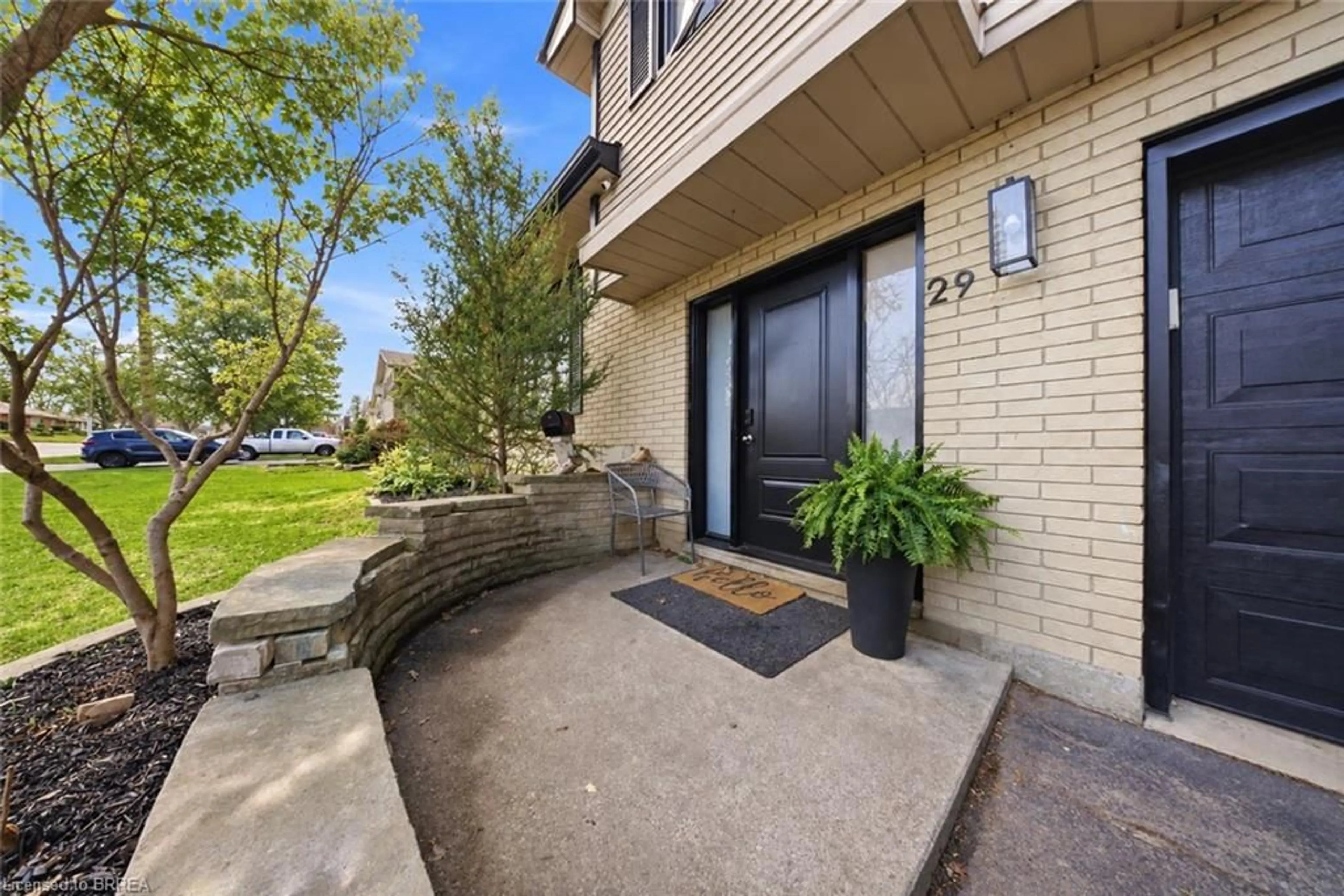Unknown for 29 Allwood St, Brantford Ontario N3R 2V2