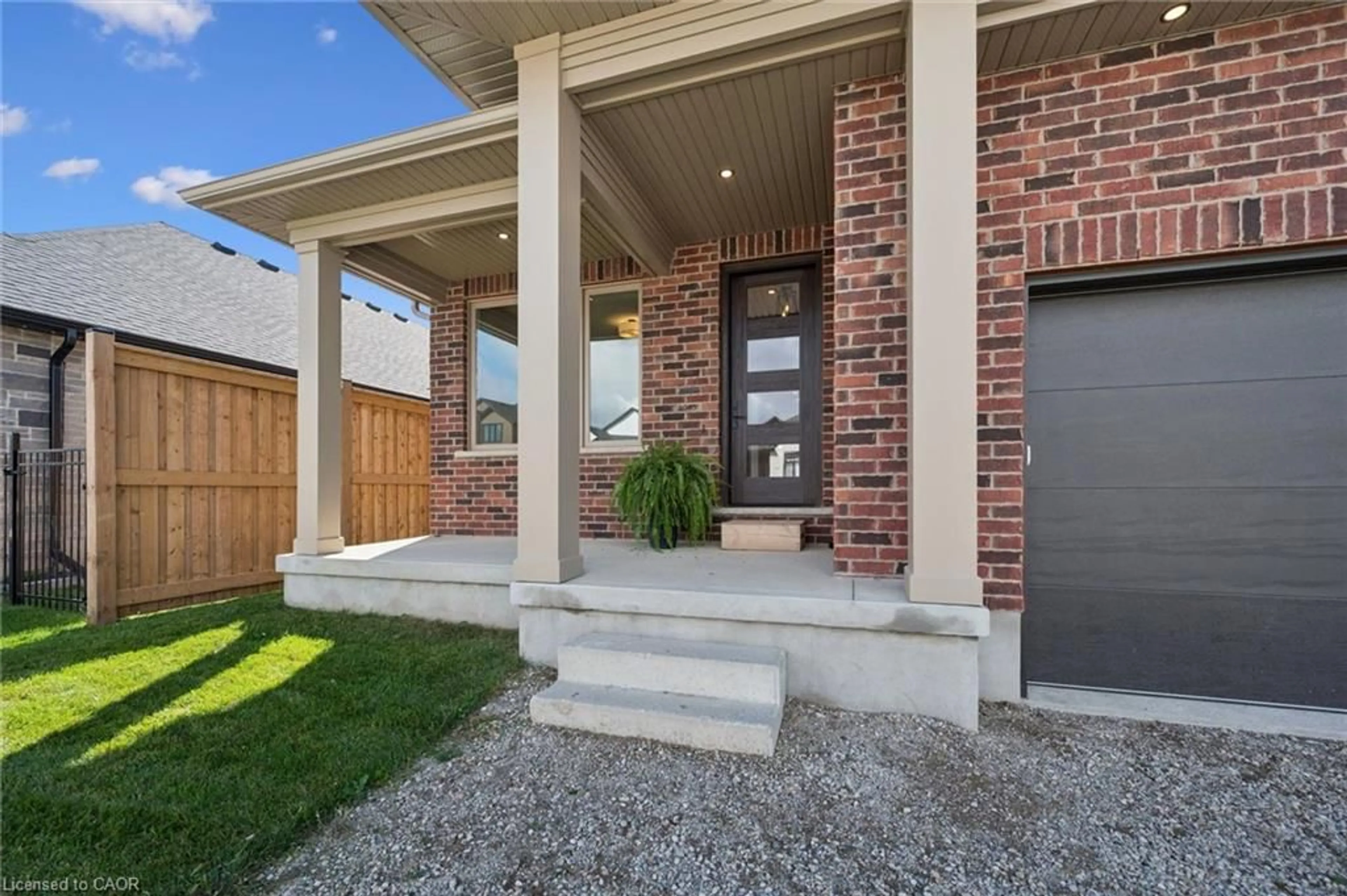 Home with brick exterior material, street for 79 South Parkwood Blvd, Elmira Ontario N3B 0C8