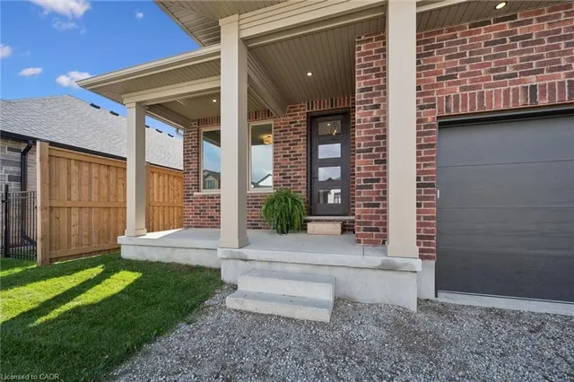 79 South Parkwood Blvd, Elmira 3