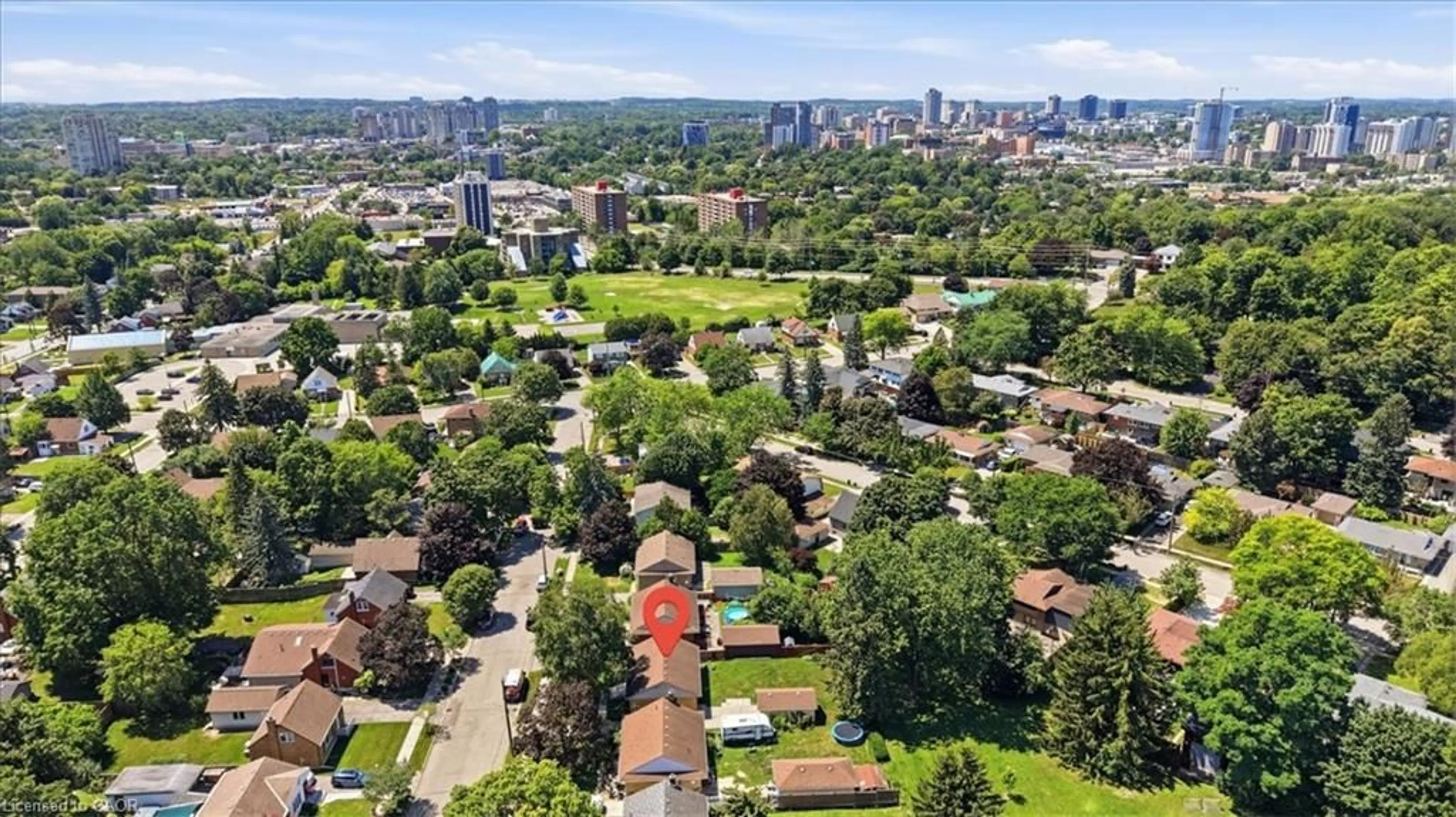 A pic from outside/outdoor area/front of a property/back of a property/a pic from drone, city buildings view from balcony for 184 Murdock Ave, Waterloo Ontario N2J 2M5