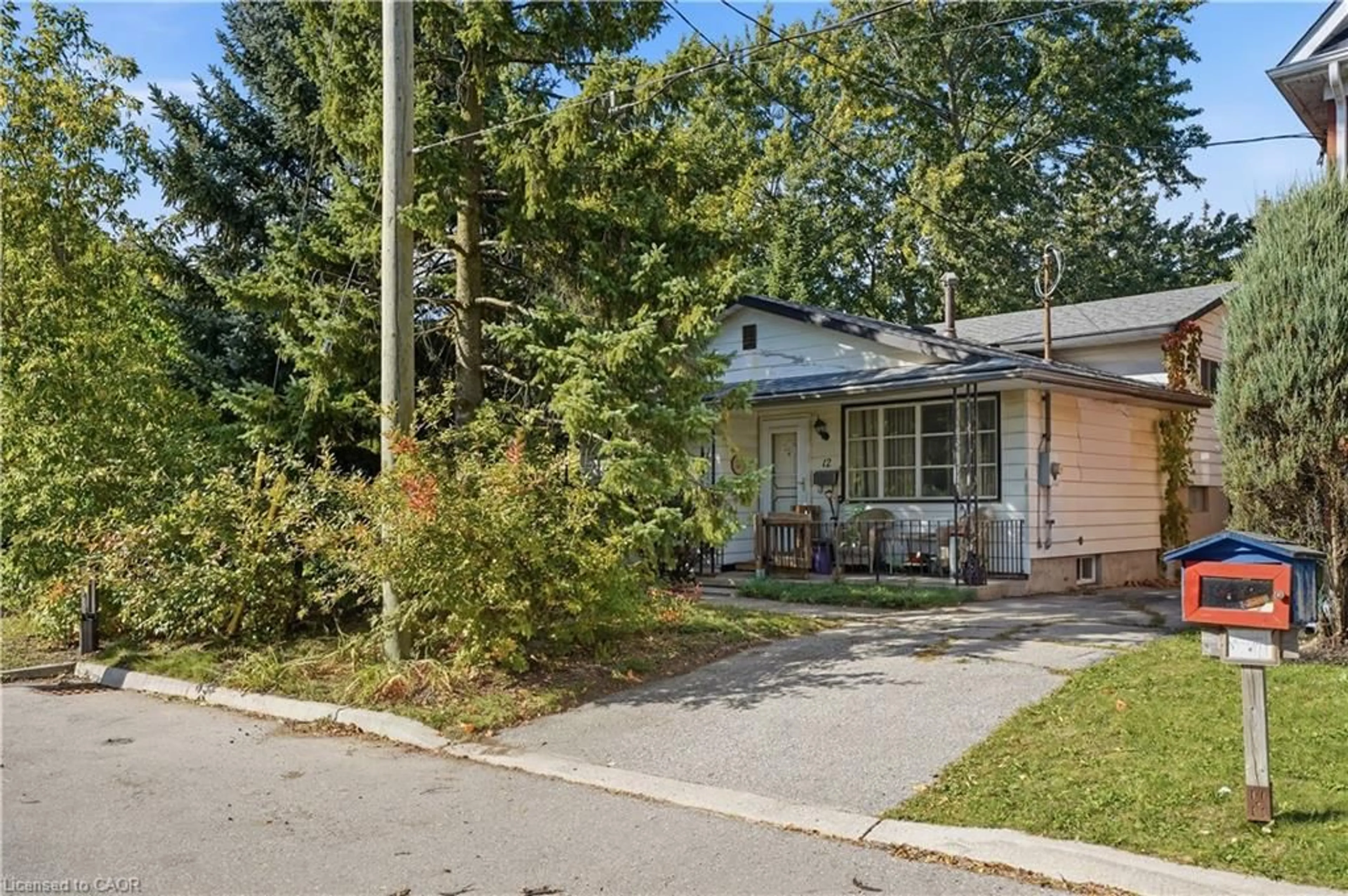 Unknown for 12 Hill St, Kitchener Ontario N2H 5T1