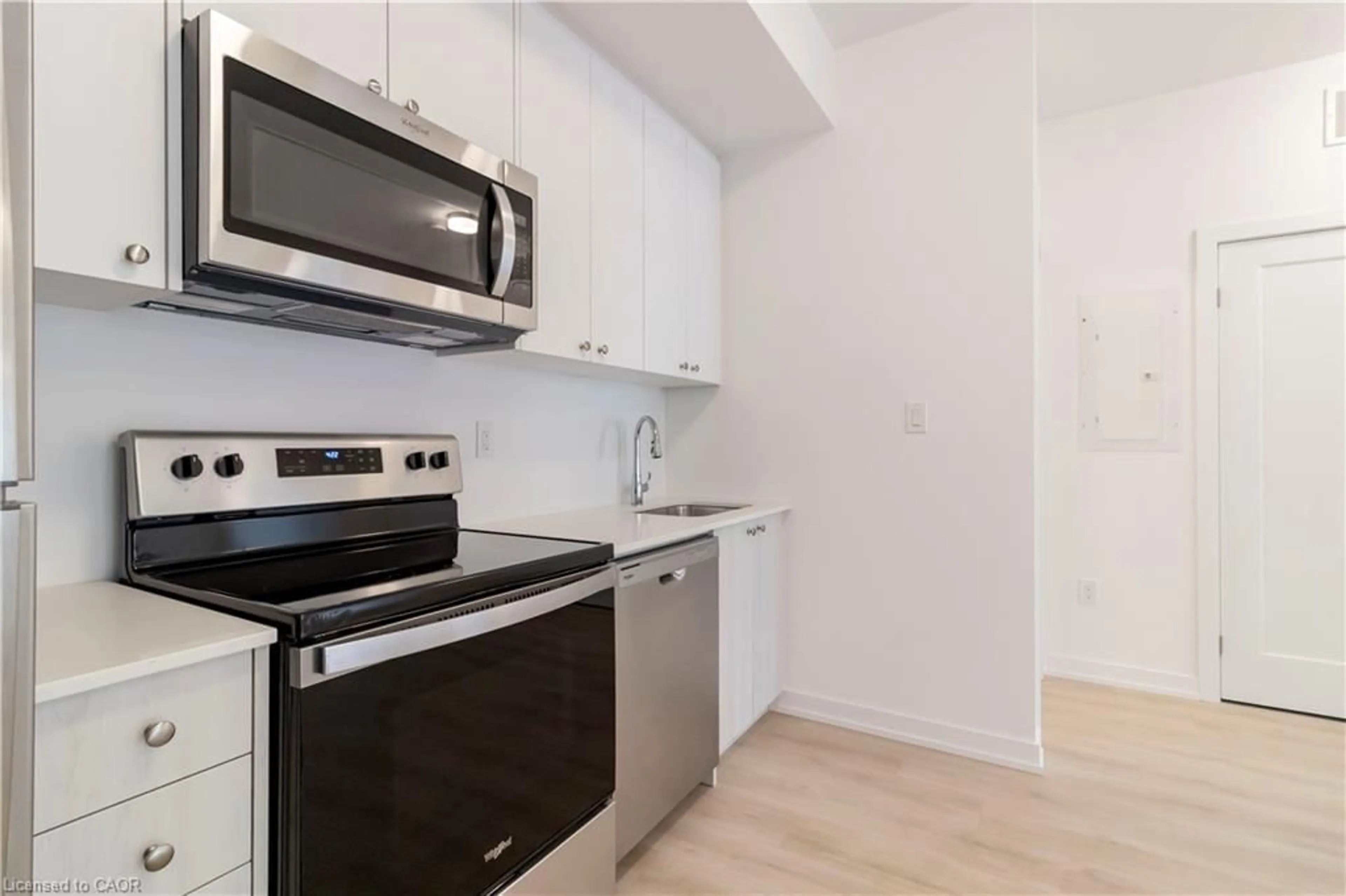 Standard kitchen, unknown for 40 Palace St #M11, Kitchener Ontario N2E 0J3