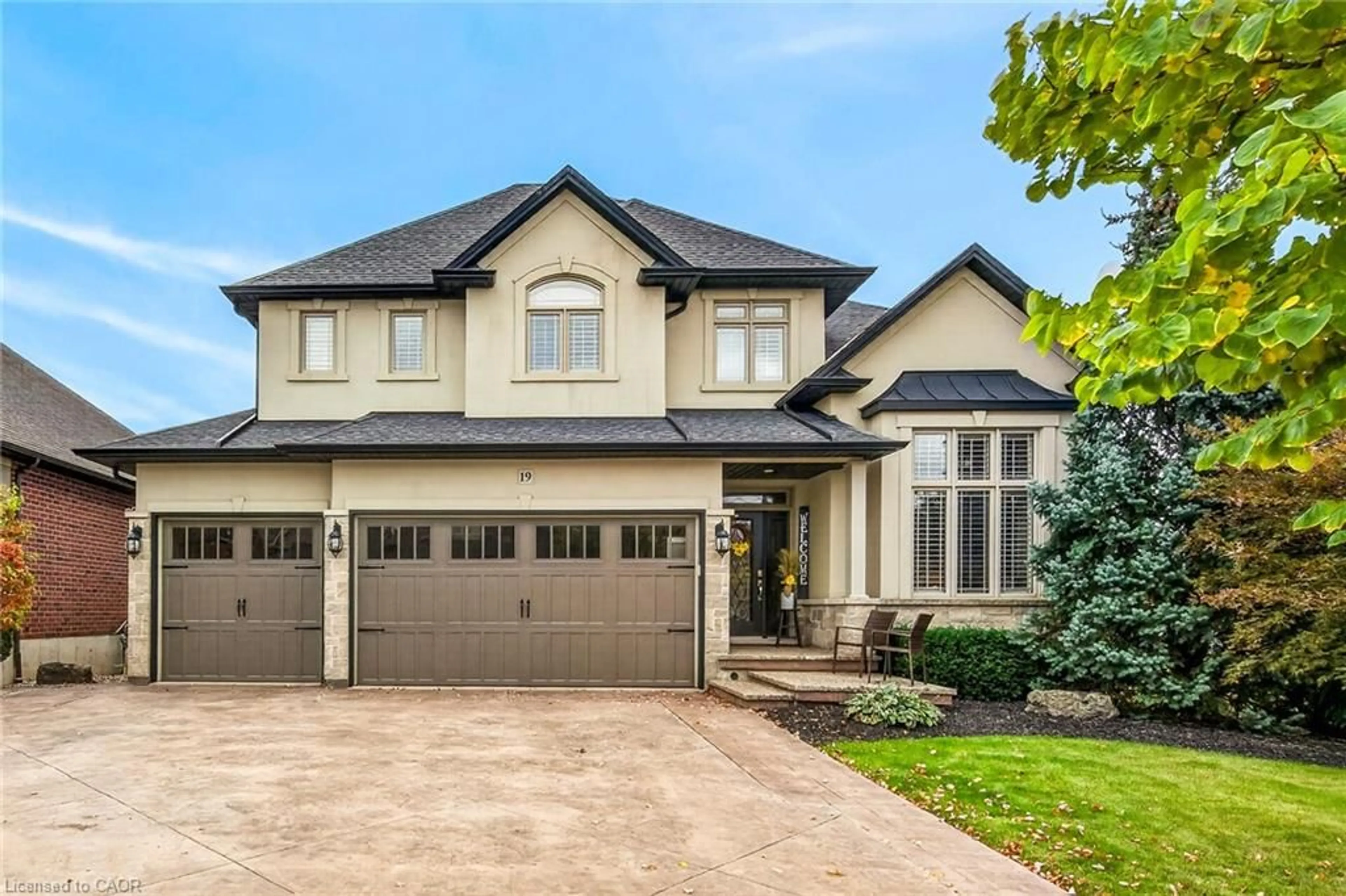 Home with brick exterior material, street for 19 Greti Dr, Hamilton Ontario L9B 0B9