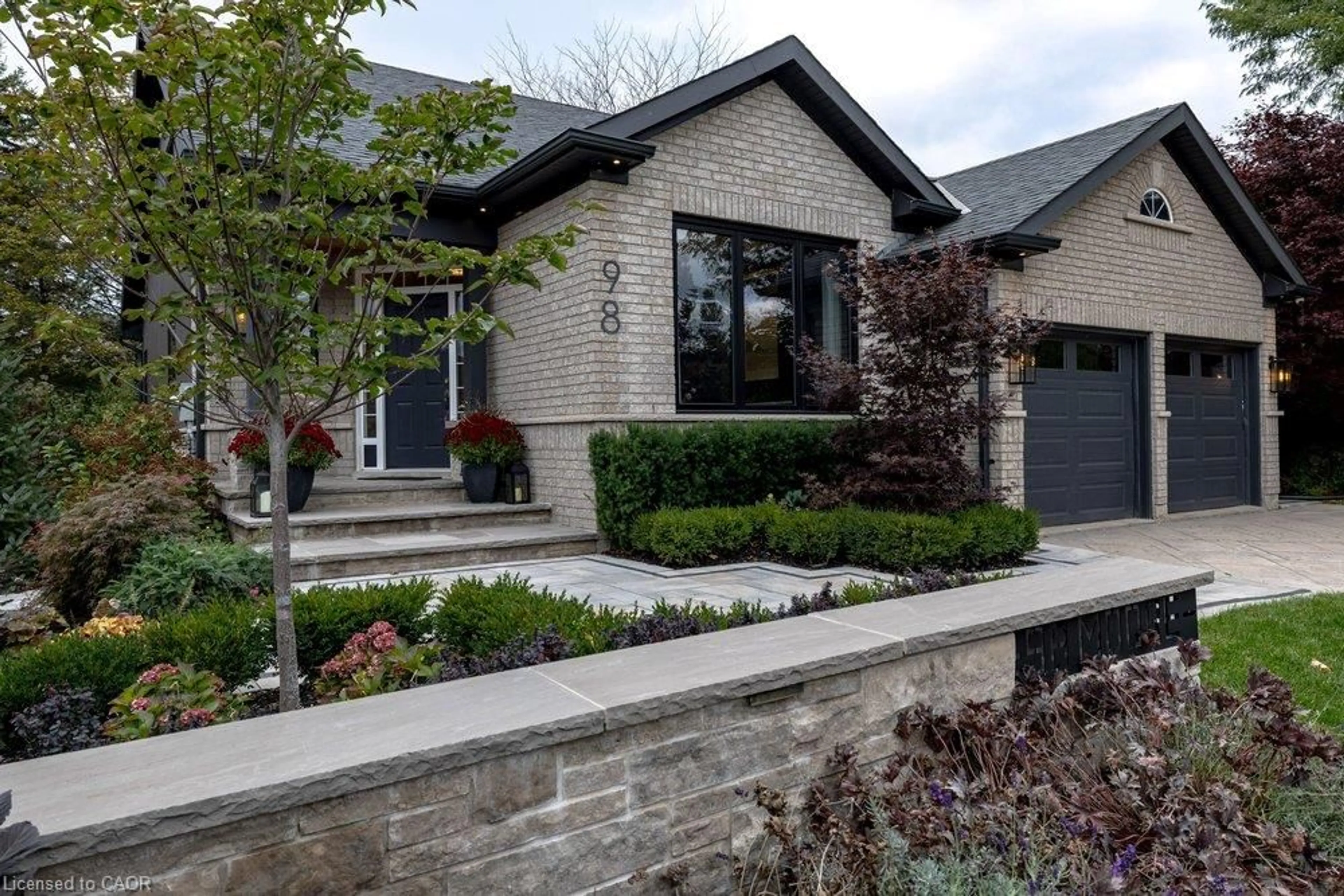 Home with brick exterior material, street for 98 Moore Cres, Ancaster Ontario L9G 4Z6