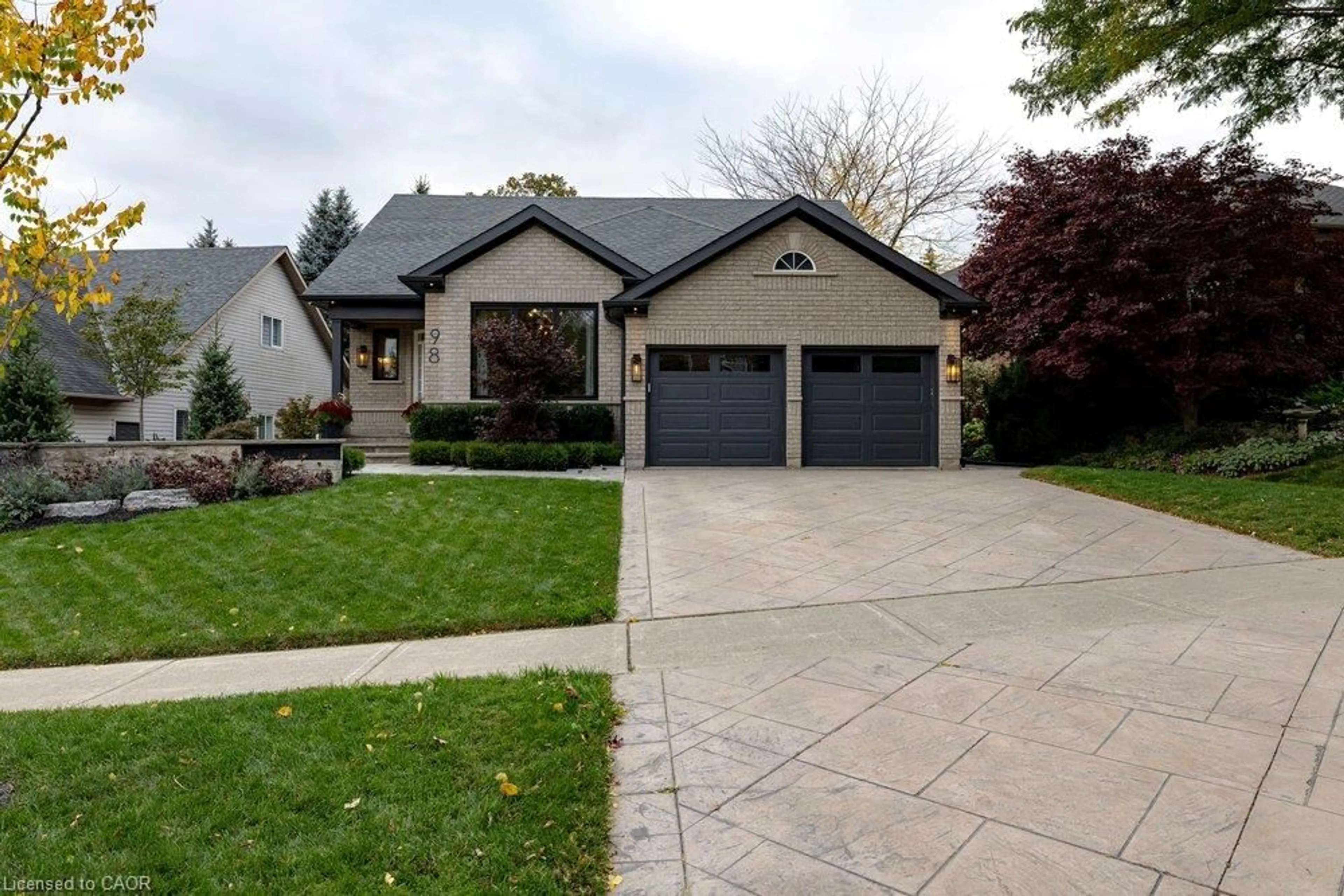Home with brick exterior material, street for 98 Moore Cres, Ancaster Ontario L9G 4Z6