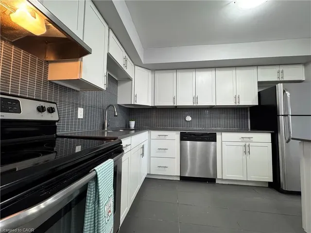 511 Quiet Pl #4, Waterloo 5