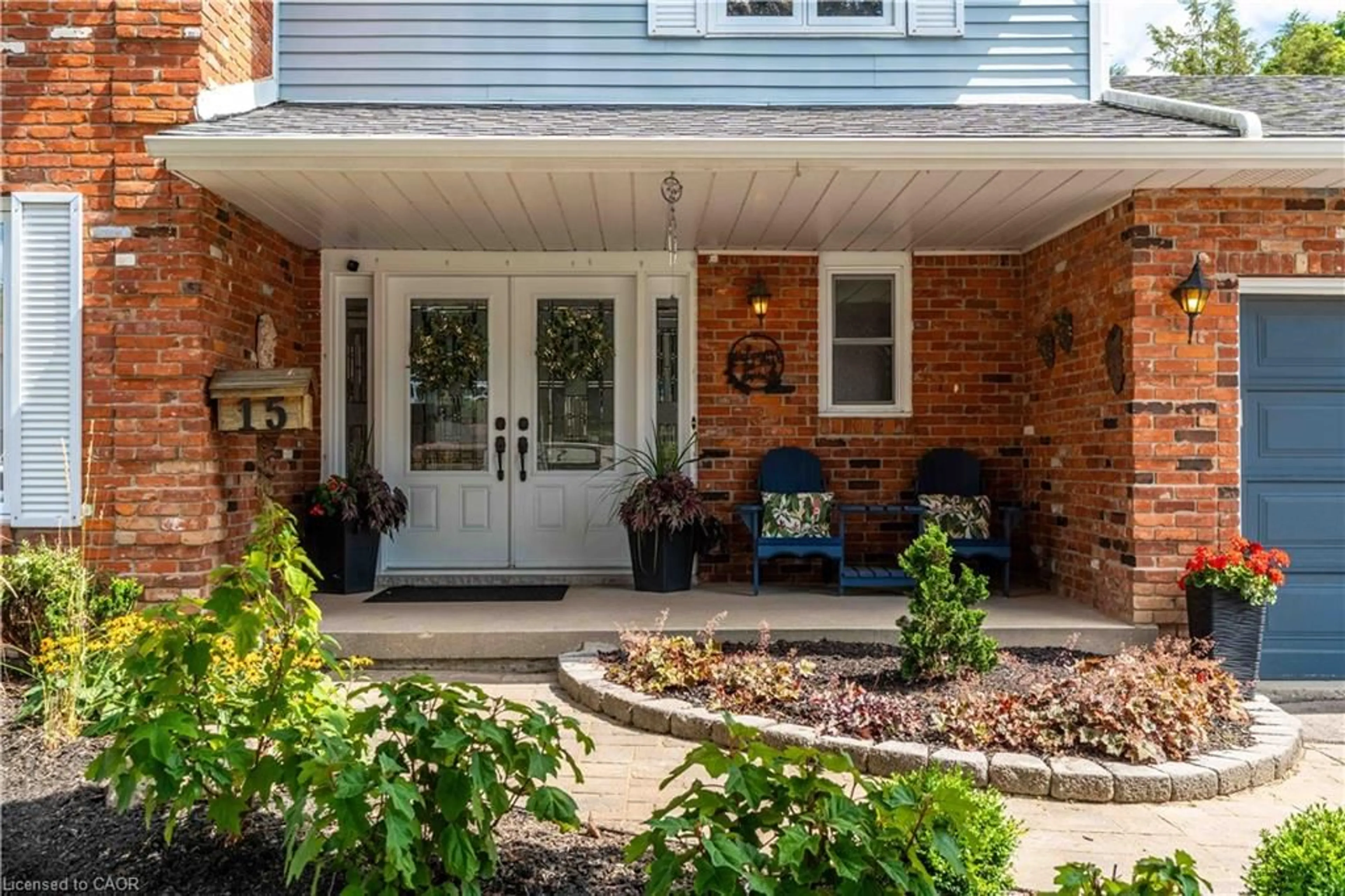 Home with brick exterior material, street for 15 Clare Innis Crt, Caledonia Ontario N3W 1G5