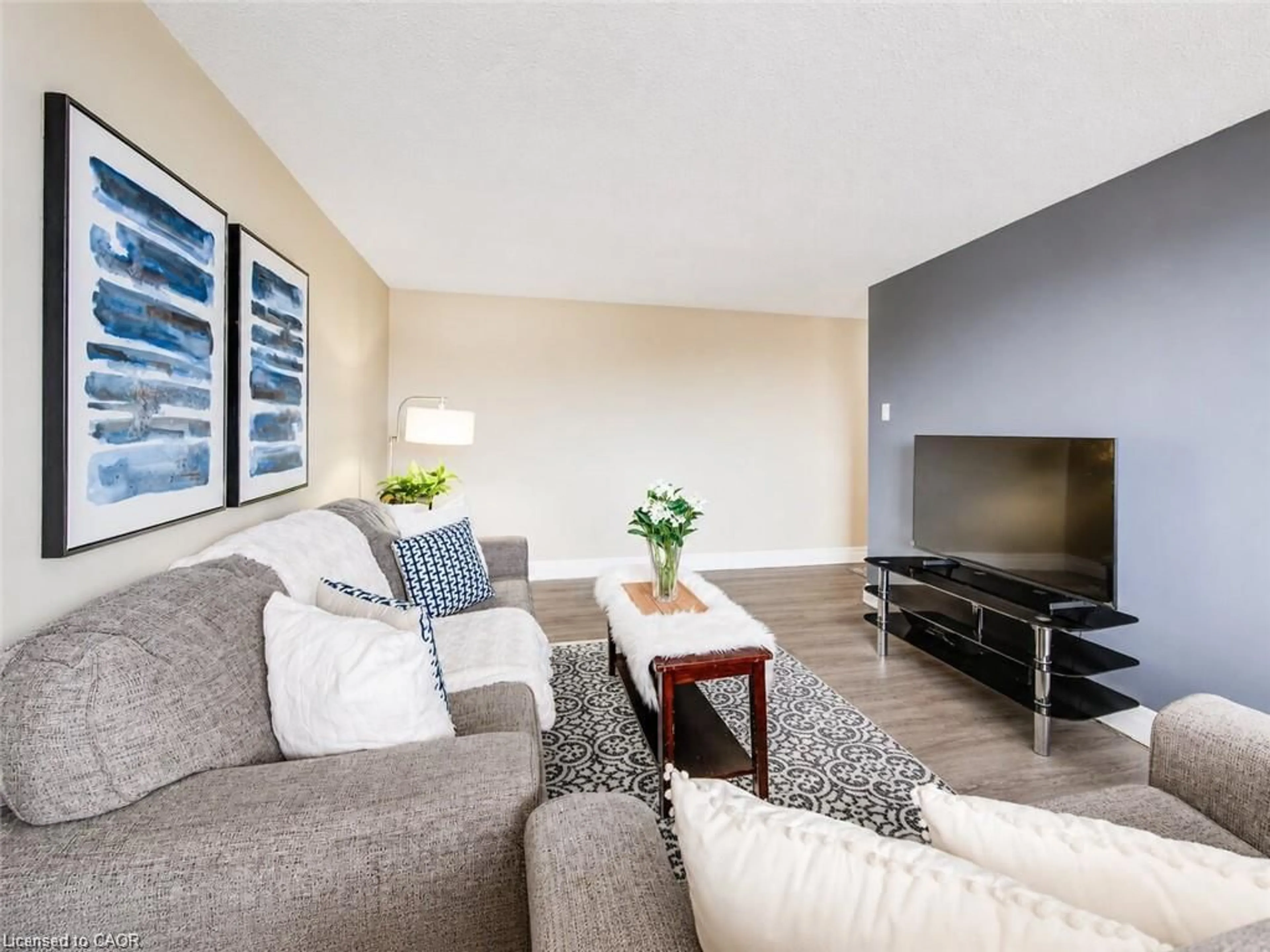 Living room with furniture, unknown for 4 Avalon Pl #303, Kitchener Ontario N2M 4N6