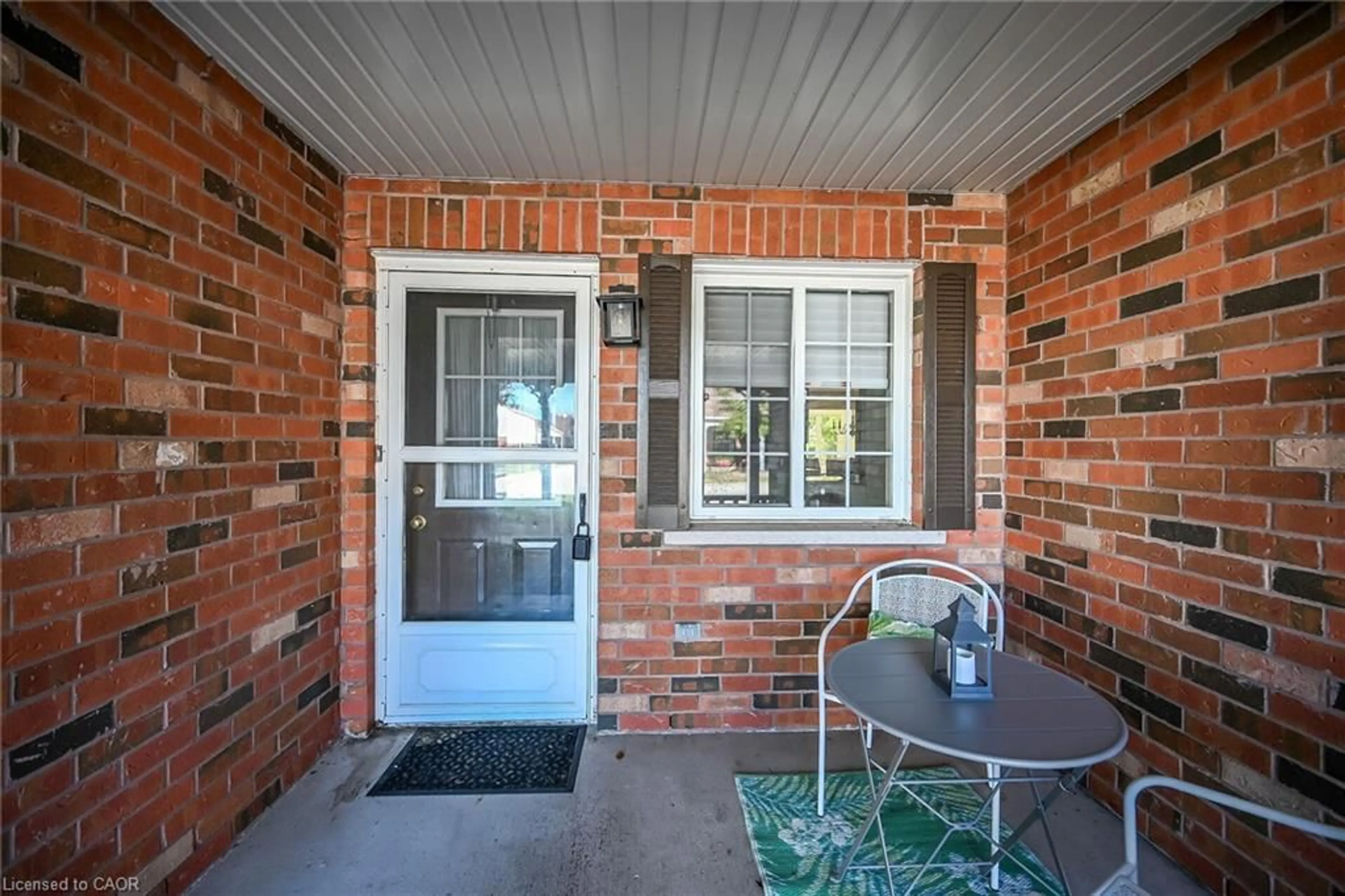 Unknown for 4108 Loganberry Crt #4, Vineland Ontario L0R 2C0